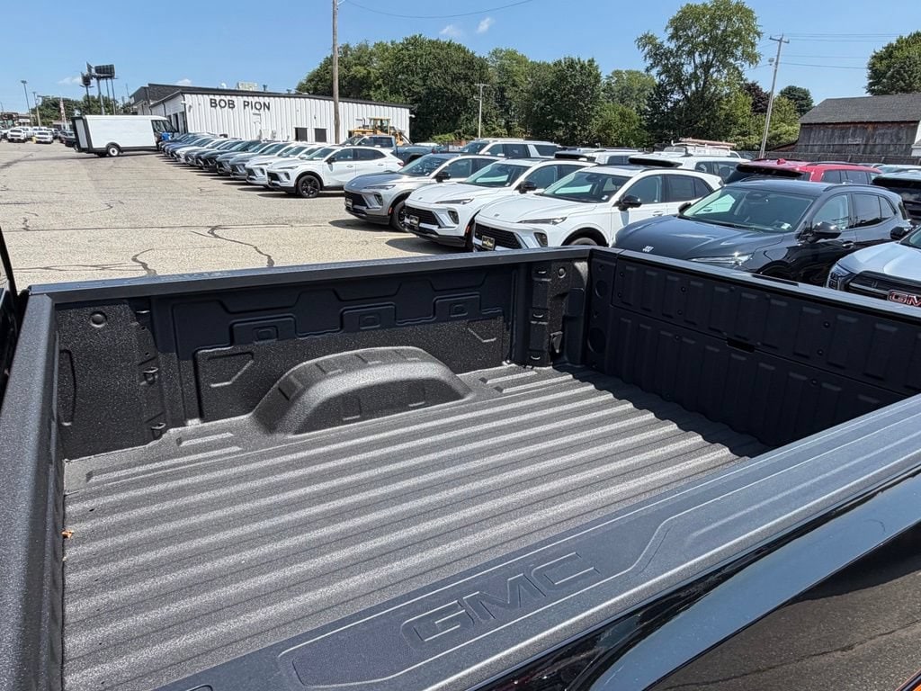 2026 GMC Sierra 2500HD SLE - Photo 6