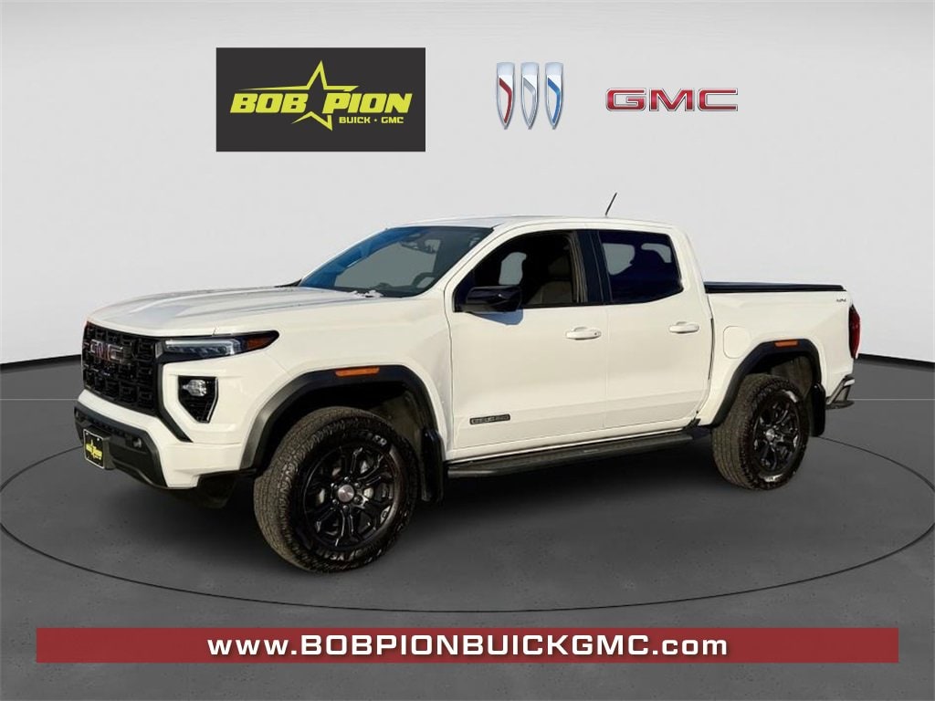 2024 GMC Canyon Elevation's photo