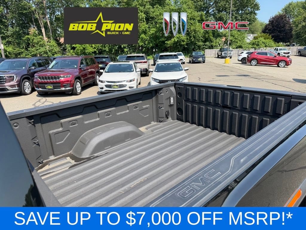 2025 GMC Sierra 2500HD SLT - Photo 8