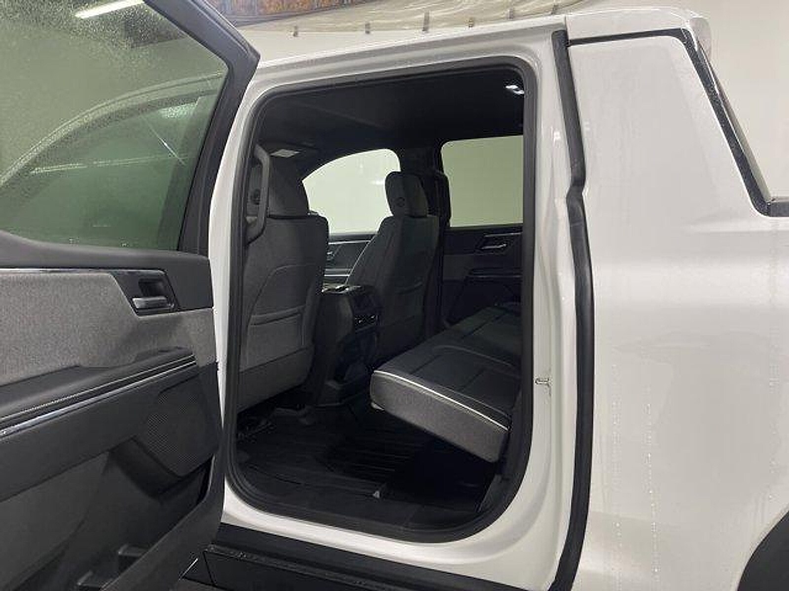 2026 GMC Sierra EV Elevation - Photo 10
