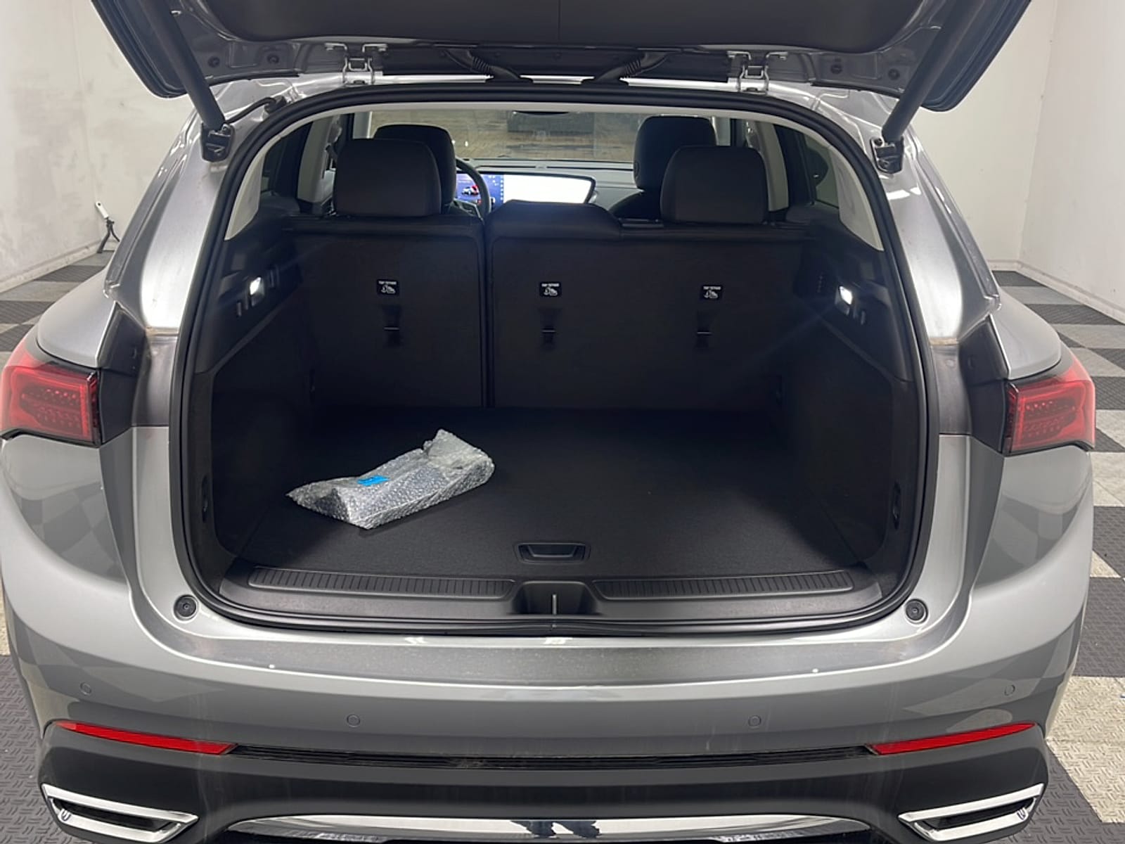 2026 Buick Envision Preferred - Photo 17