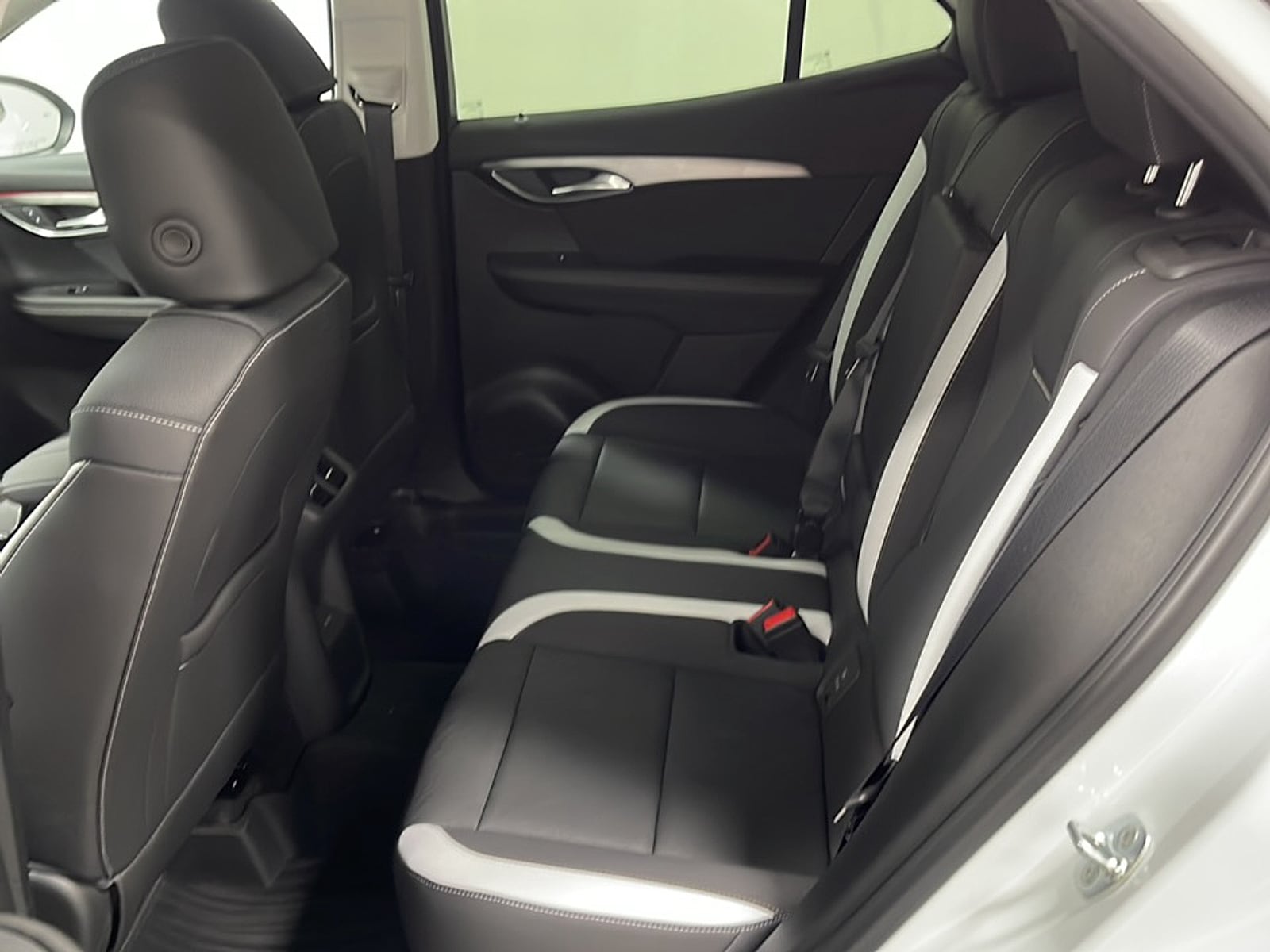 2026 Buick Envision Sport Touring - Photo 16