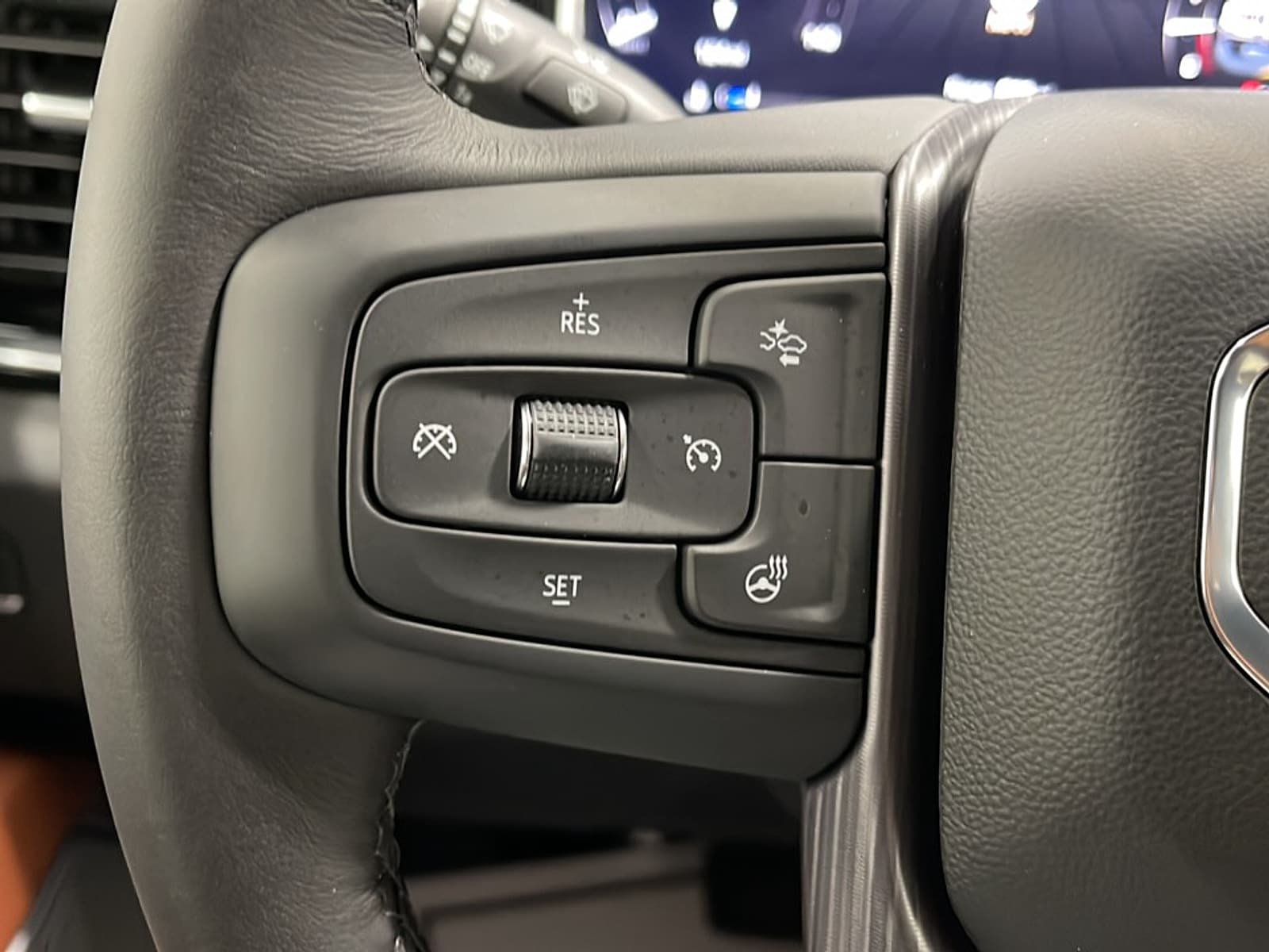 2026 GMC Sierra 2500HD Denali Ultimate - Photo 6