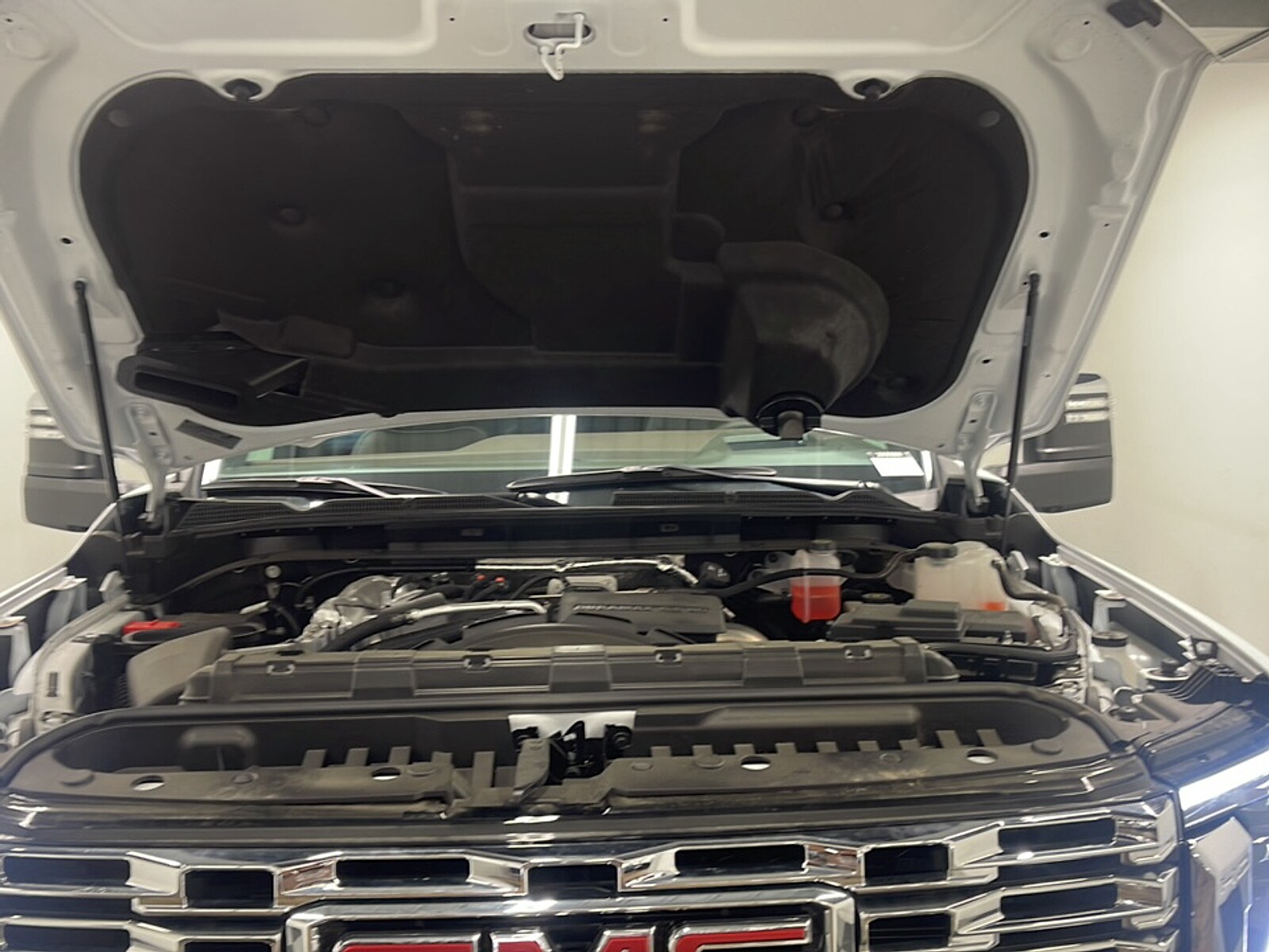 2026 GMC Sierra 2500HD Denali - Photo 26