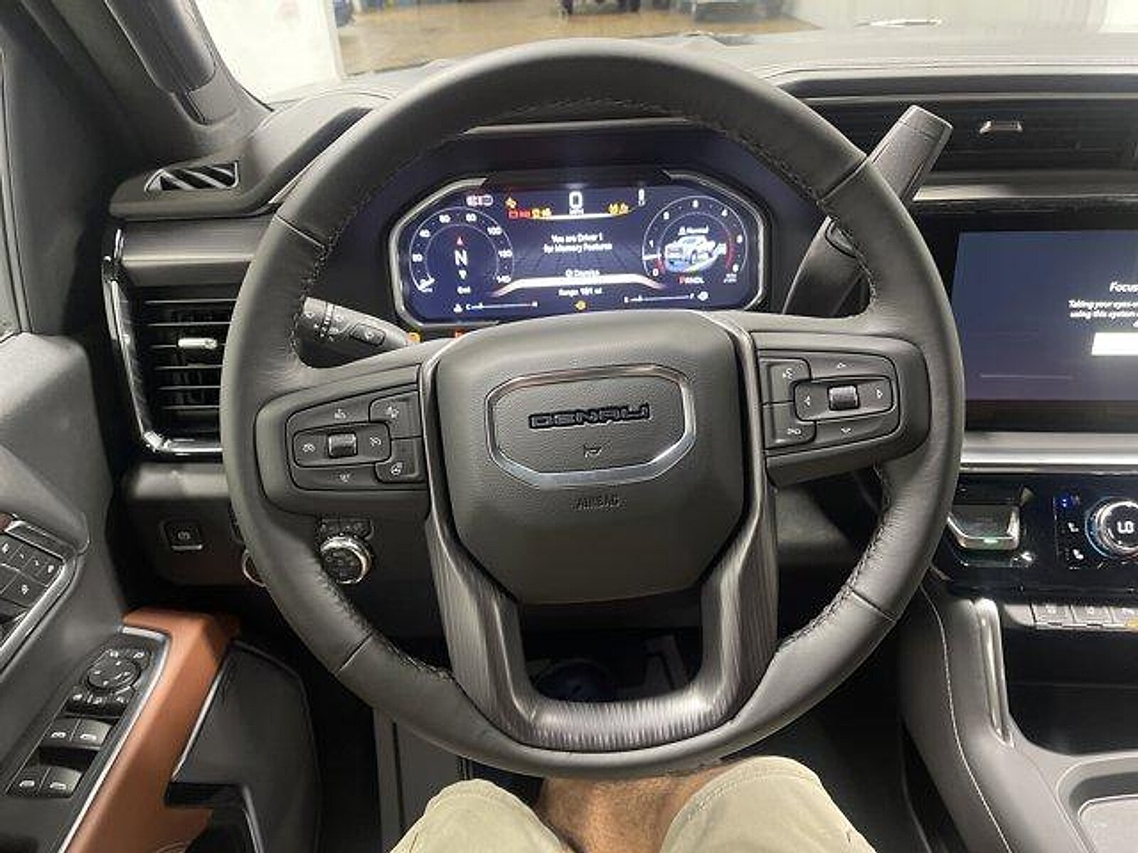 2026 GMC Sierra 3500HD Denali Ultimate - Photo 21
