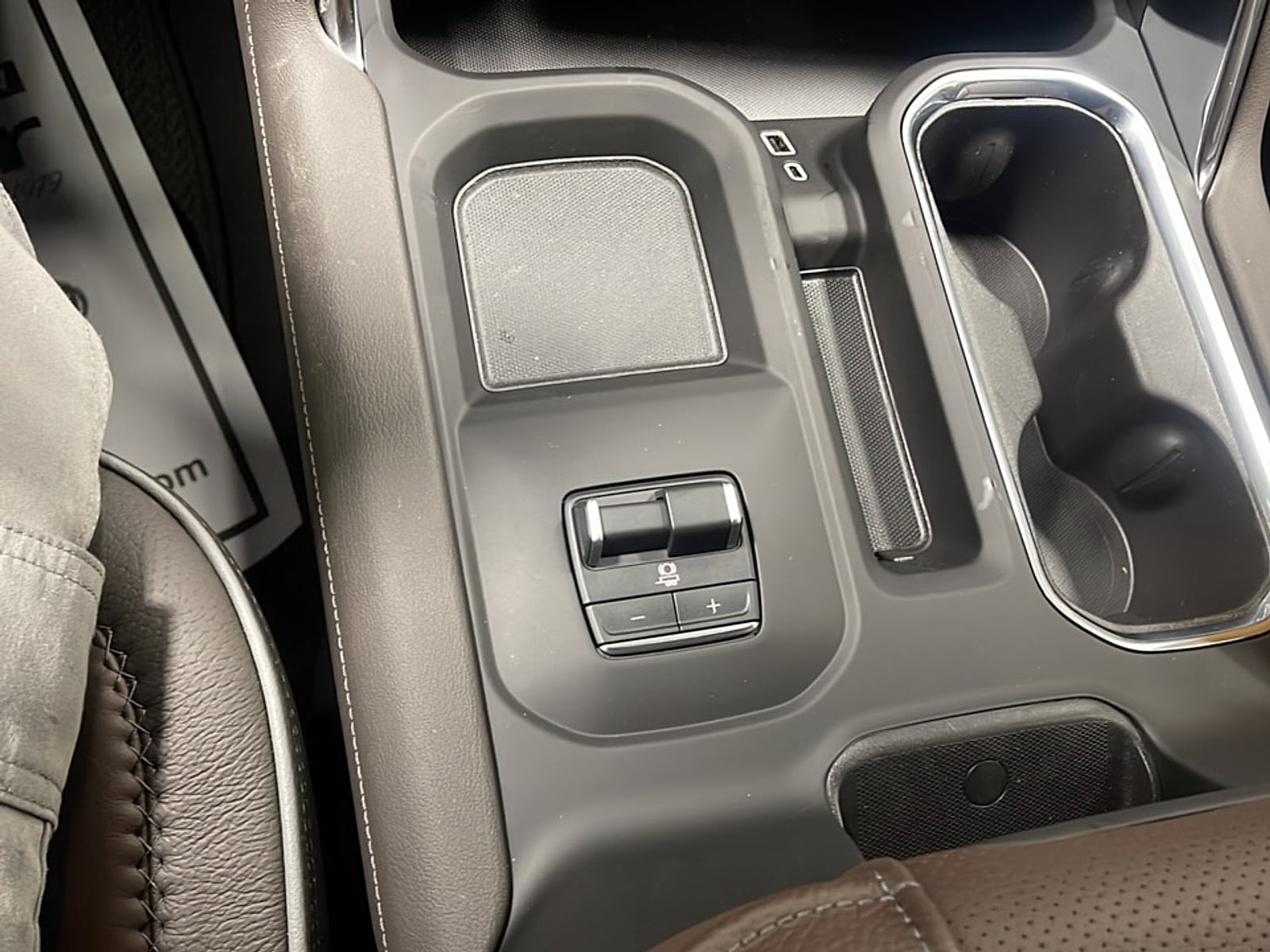 2026 GMC Sierra 2500HD Denali - Photo 12
