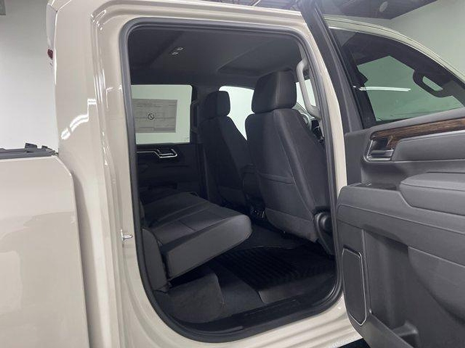 2026 GMC Sierra 2500HD SLE - Photo 14
