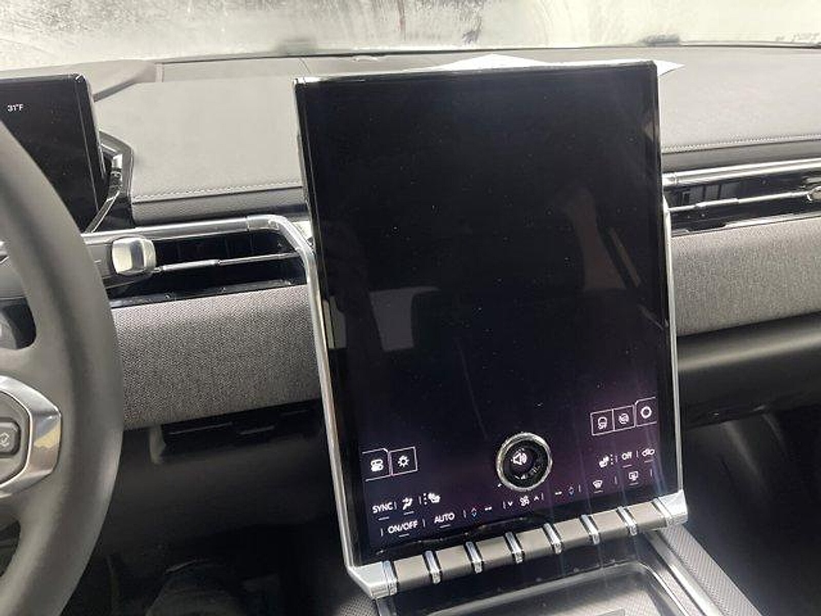 2026 GMC Sierra EV Elevation - Photo 21