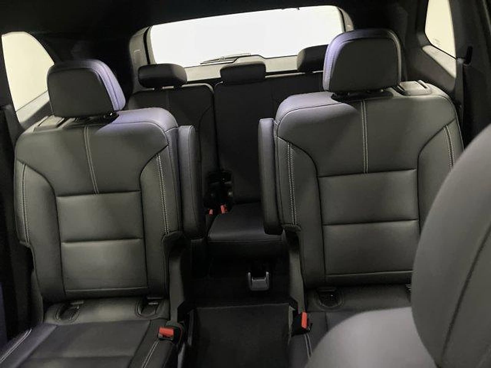 2026 GMC Acadia Elevation - Photo 9