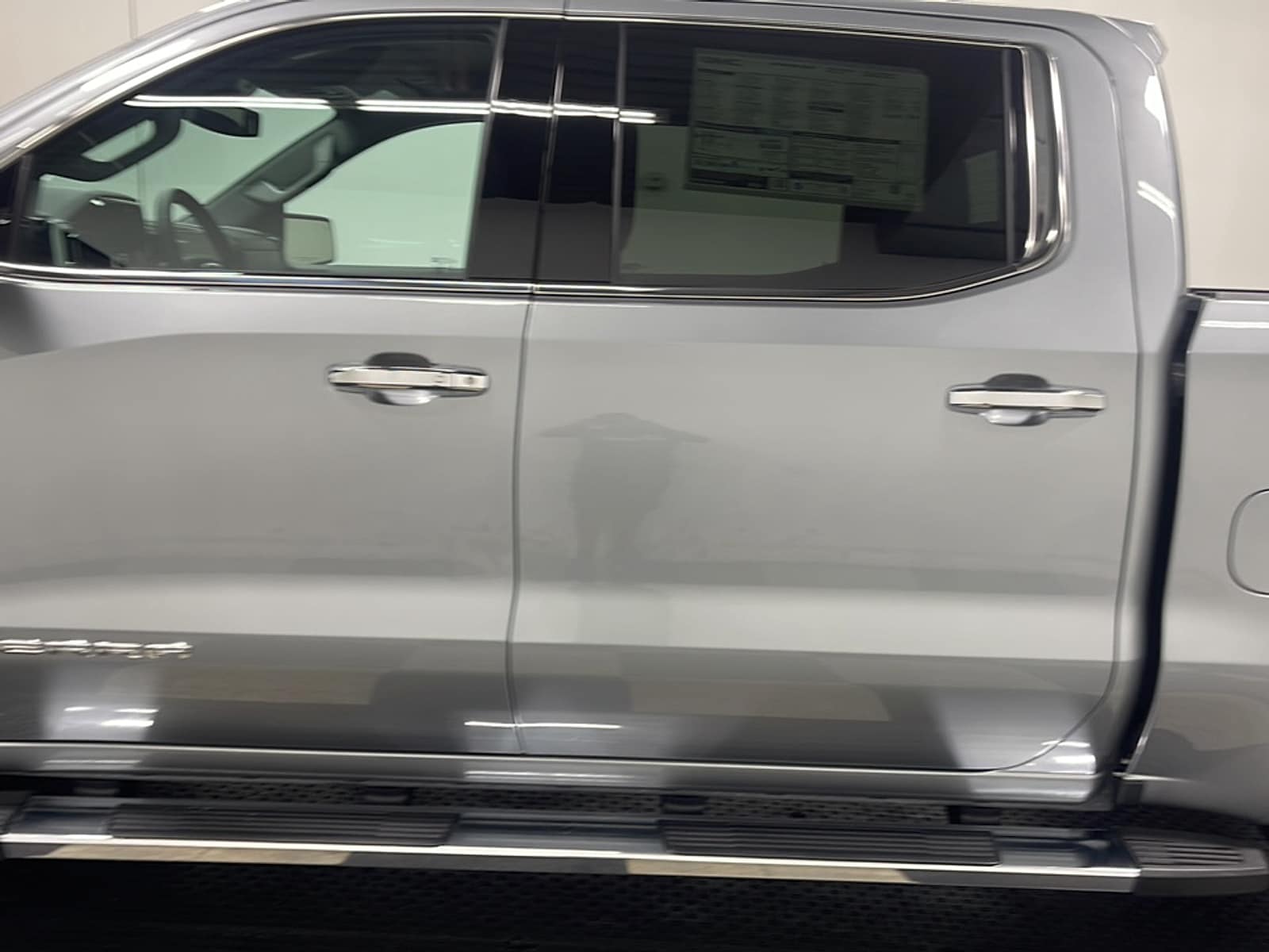 2026 GMC Sierra 1500 SLT - Photo 14