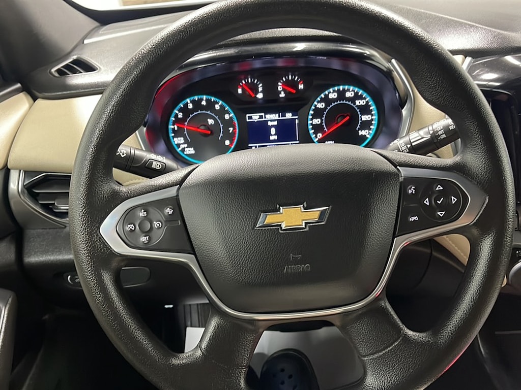 Used 2022 Chevrolet Traverse LS SUV
