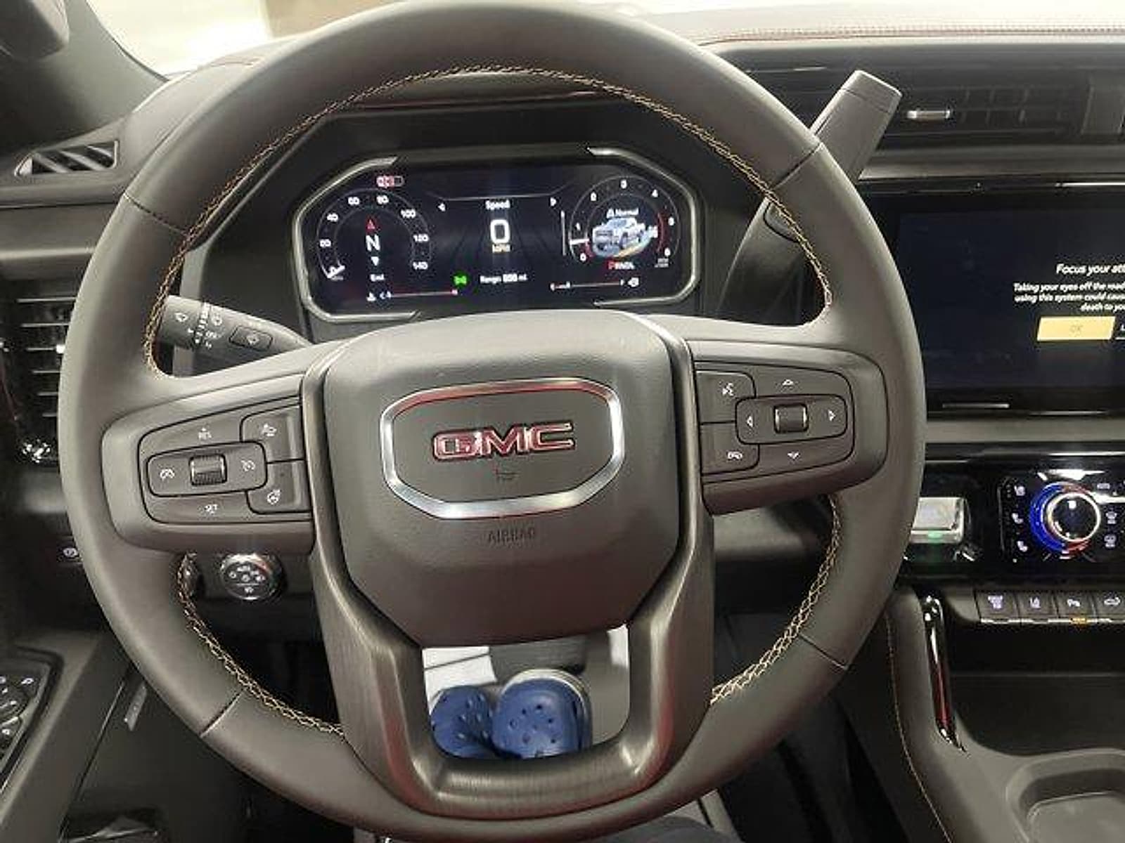 2026 GMC Sierra 2500HD AT4 - Photo 22