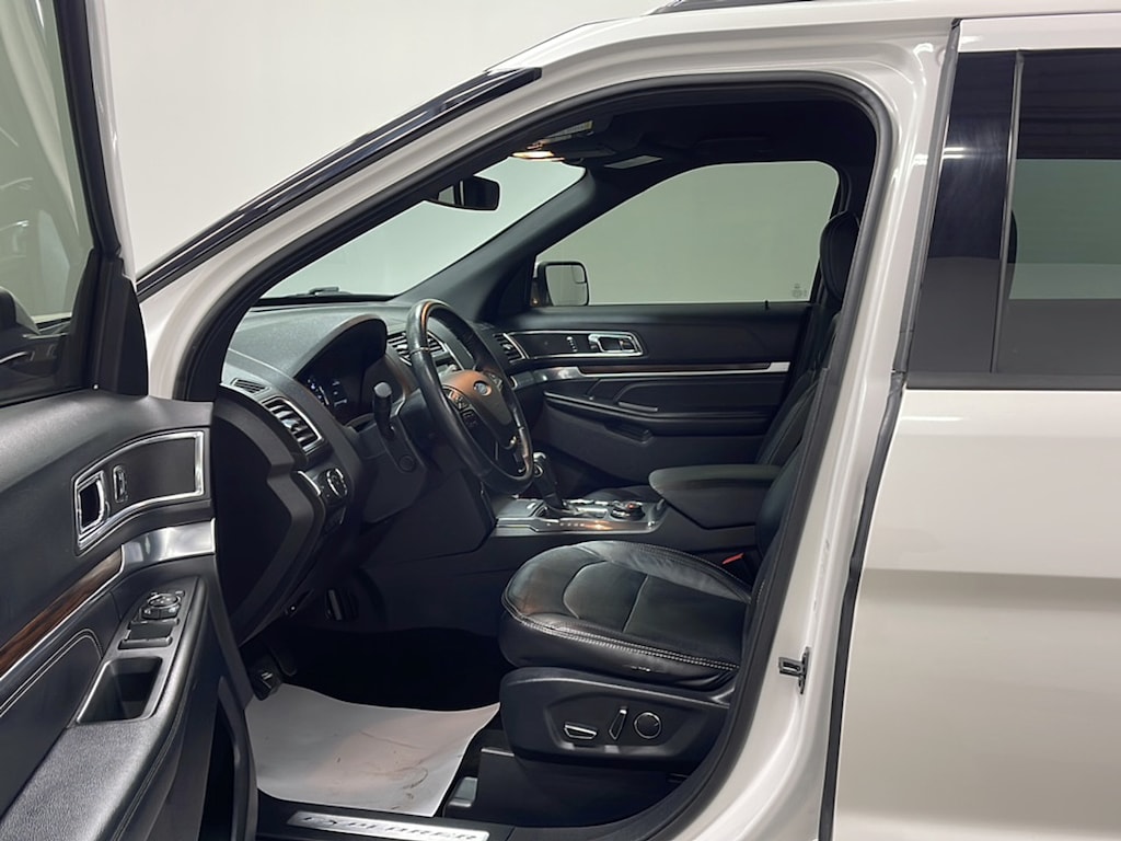 Used 2018 Ford Explorer Limited