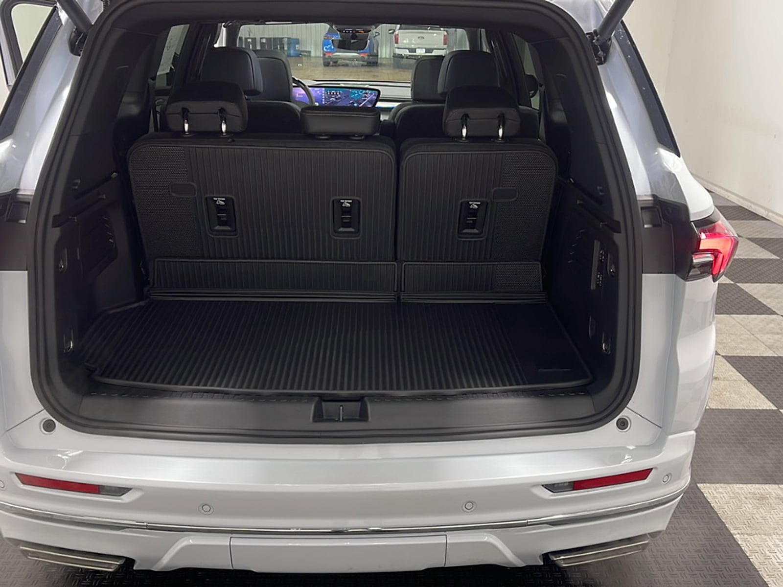 2027 Buick Enclave Avenir - Photo 19