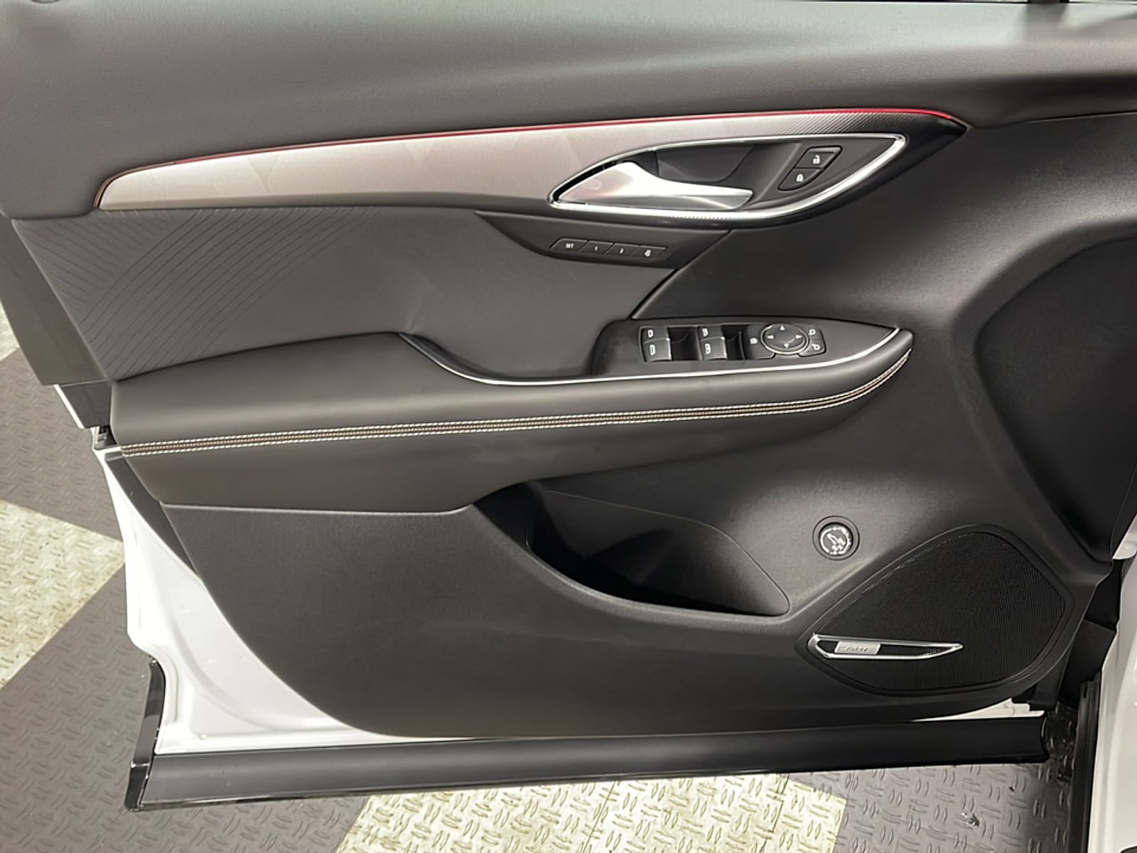 2026 Buick Envision Sport Touring - Photo 14