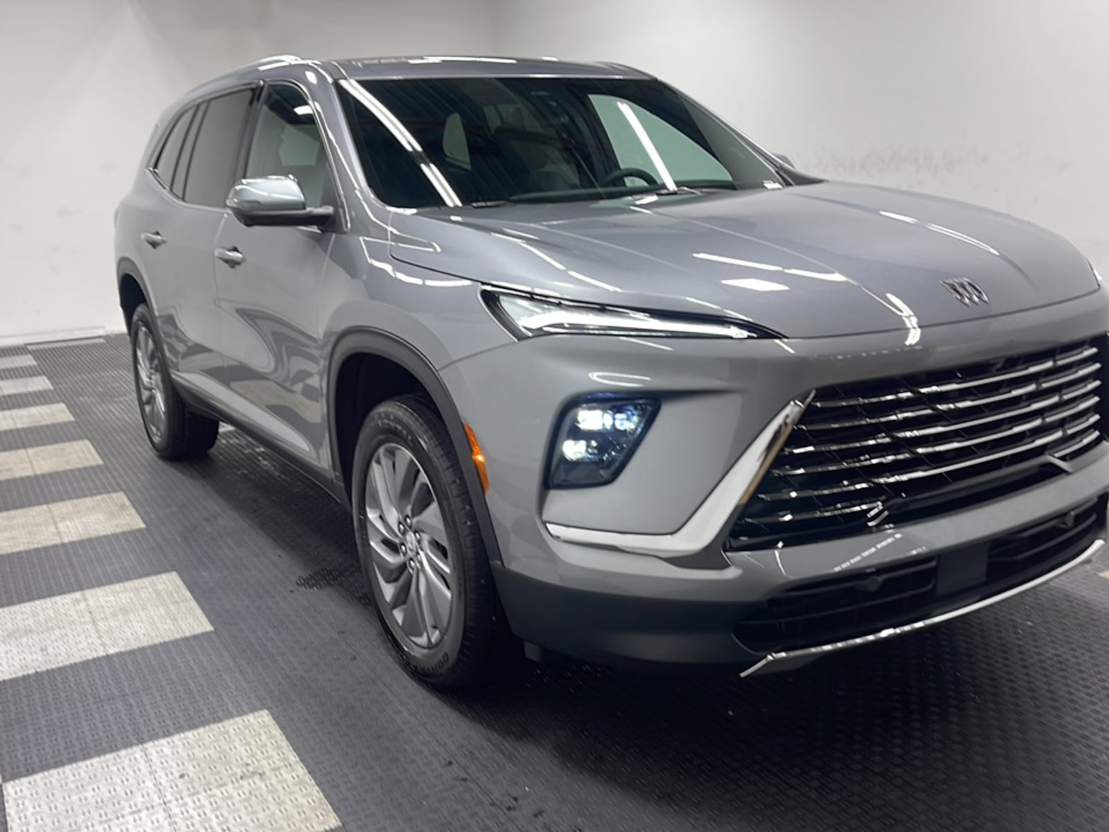2027 Buick Enclave Preferred - Photo 24