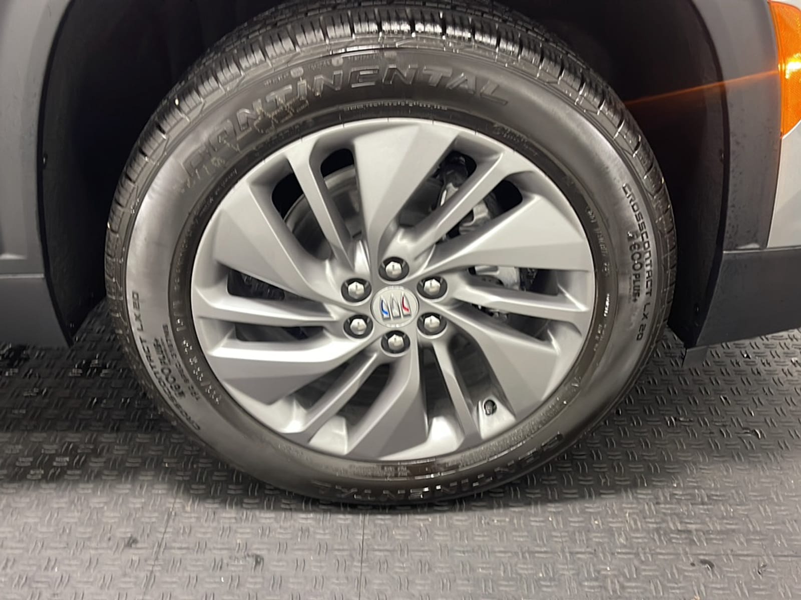 2027 Buick Enclave Preferred - Photo 23