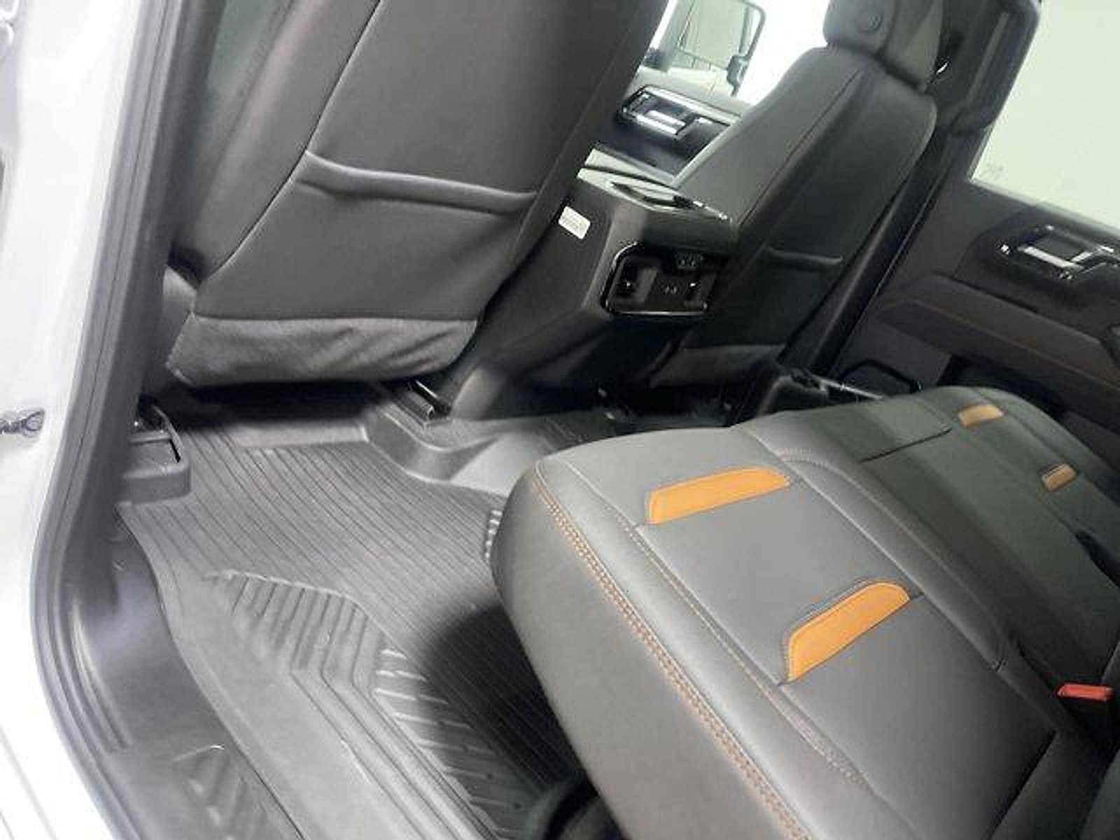 2026 GMC Sierra 2500HD AT4 - Photo 12