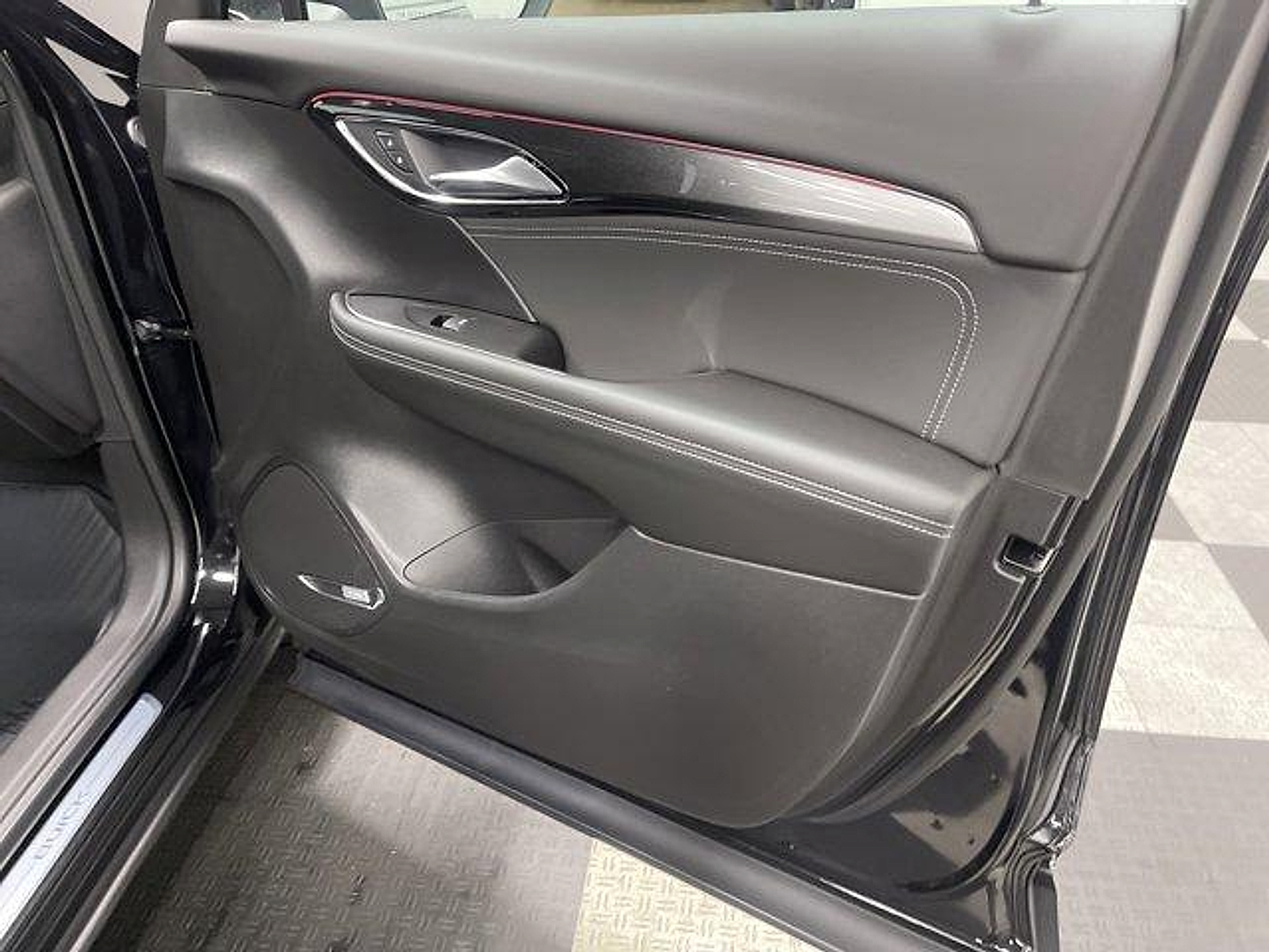 2026 Buick Envision Preferred - Photo 18