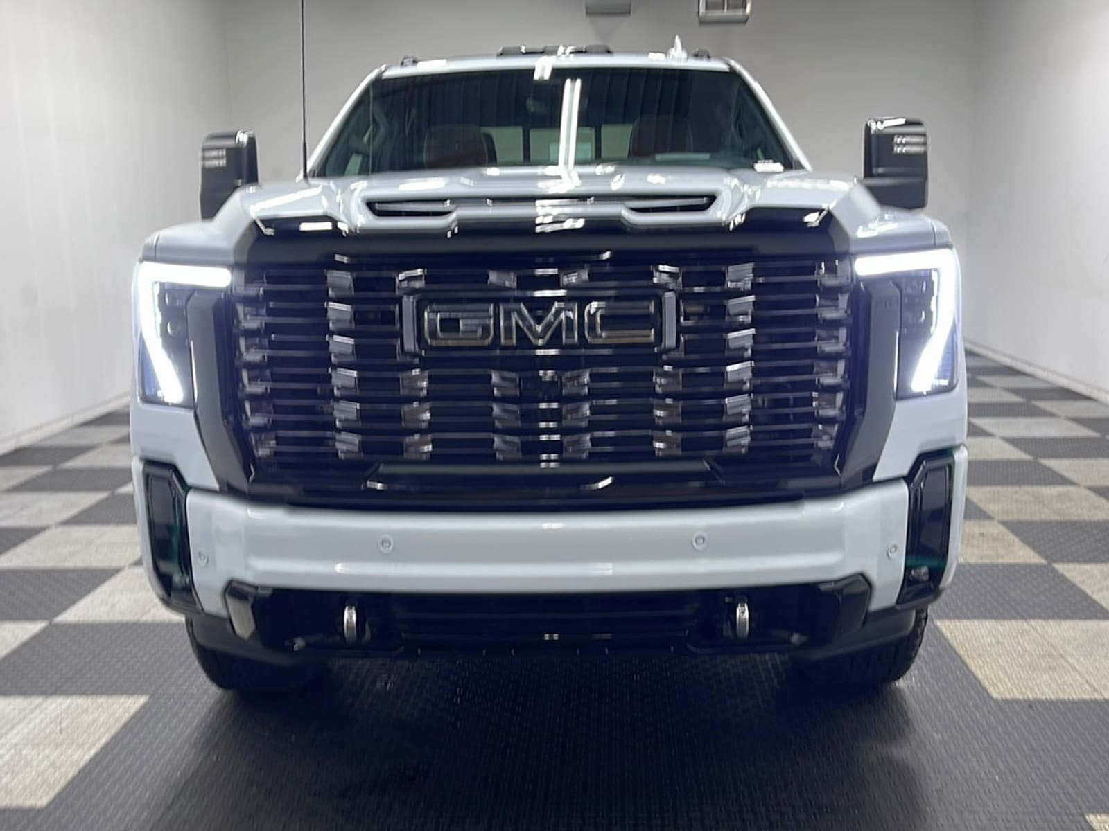 2026 GMC Sierra 2500HD Denali Ultimate - Photo 25