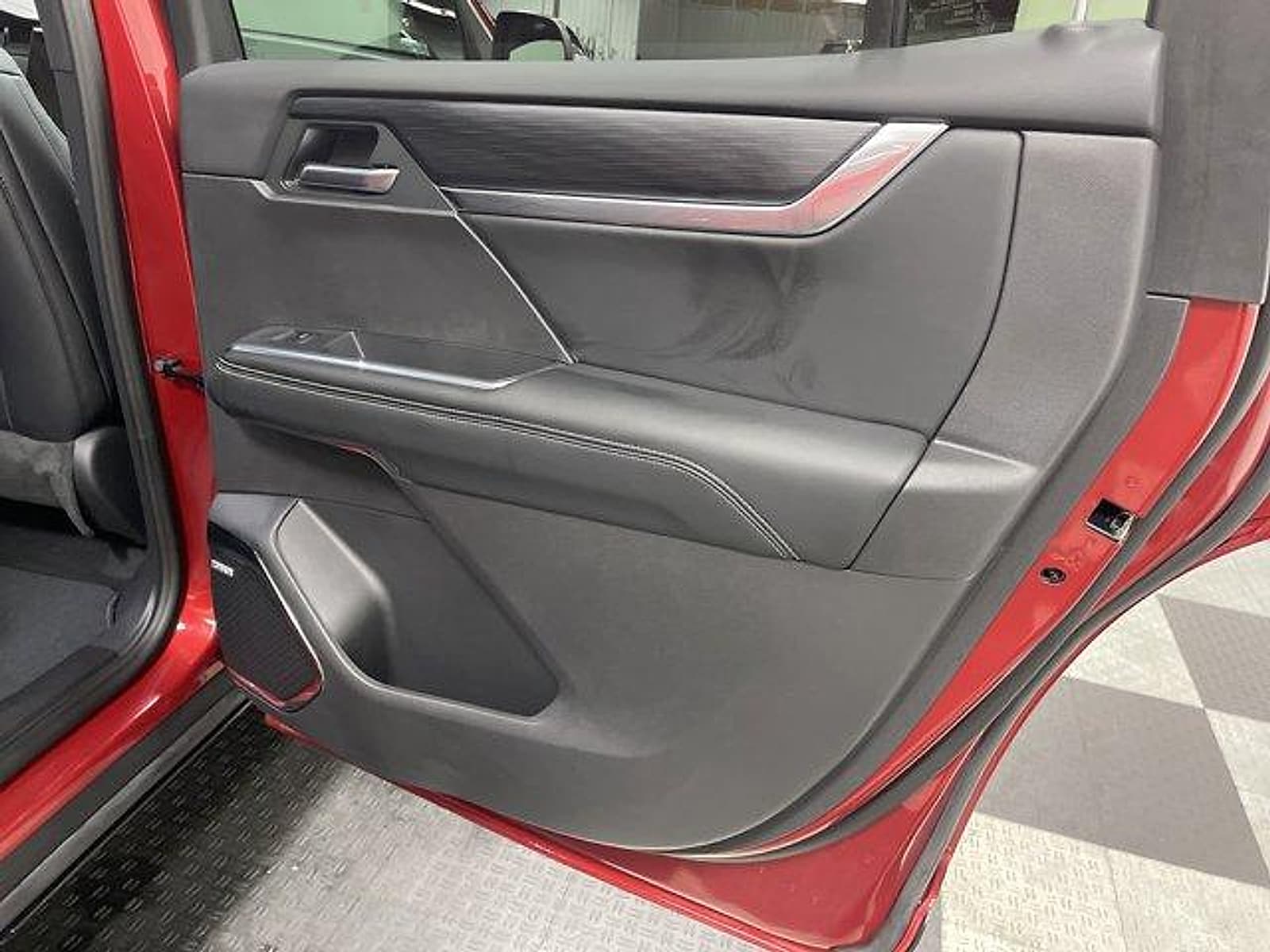 2026 GMC Acadia Elevation - Photo 14