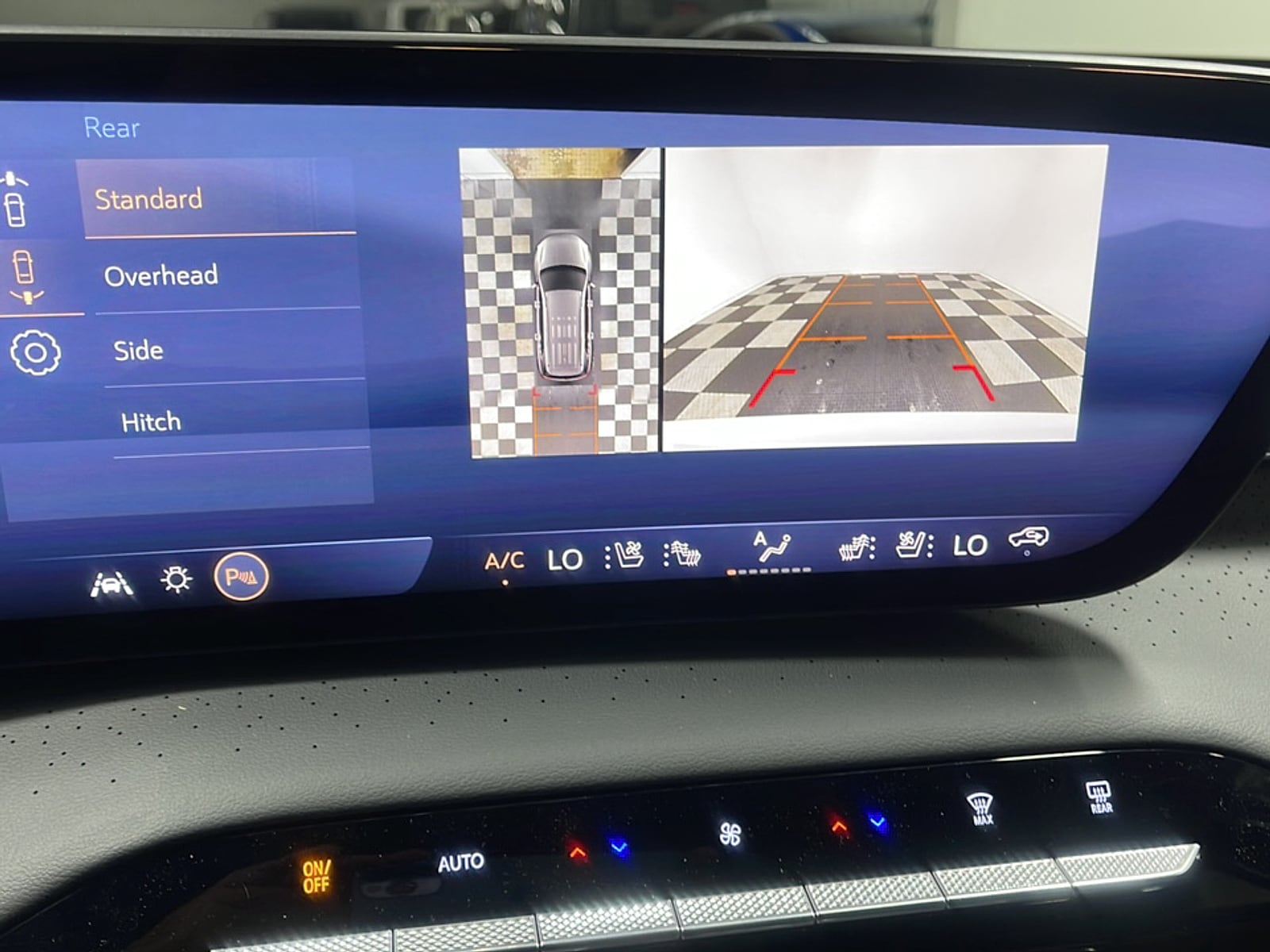2026 Buick Enclave Avenir - Photo 10
