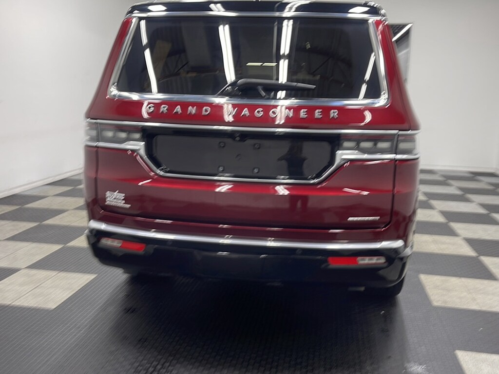 Used 2023 Jeep Grand Wagoneer Series III