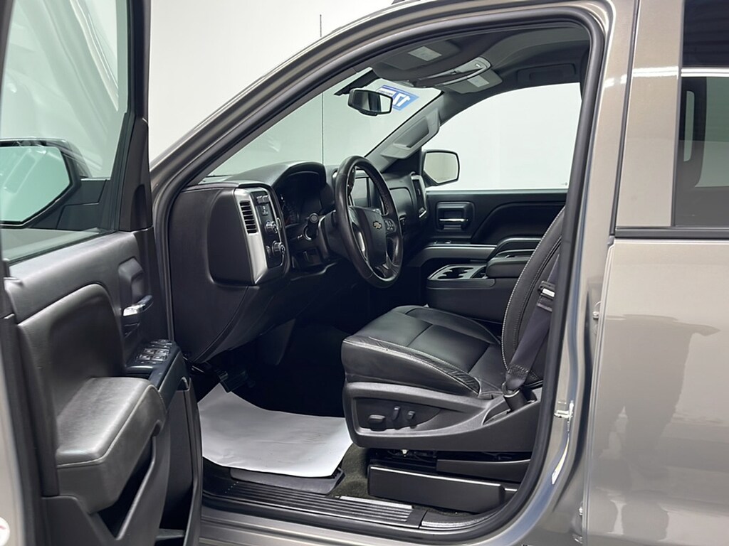 Used 2017 Chevrolet Silverado 1500 LT Truck
