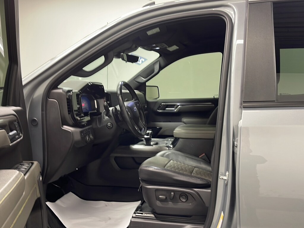 Used 2024 Chevrolet Silverado 1500 ZR2 Truck