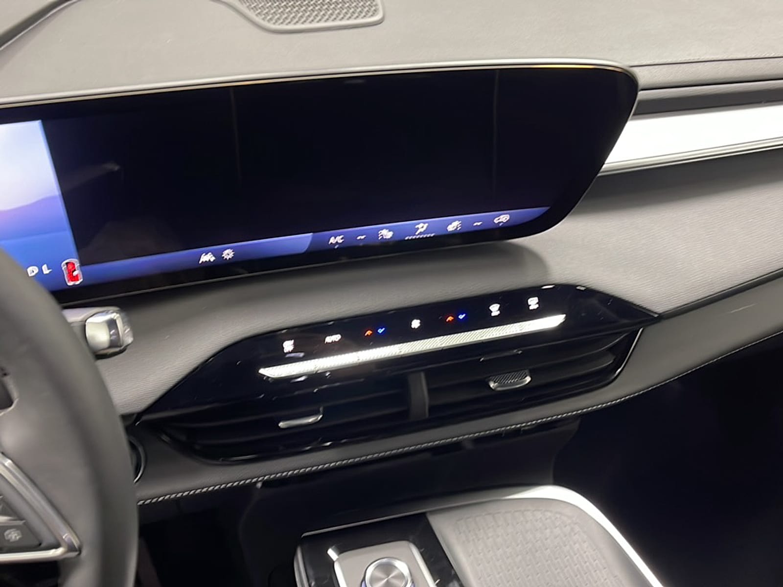 2026 Buick Enclave Preferred - Photo 4