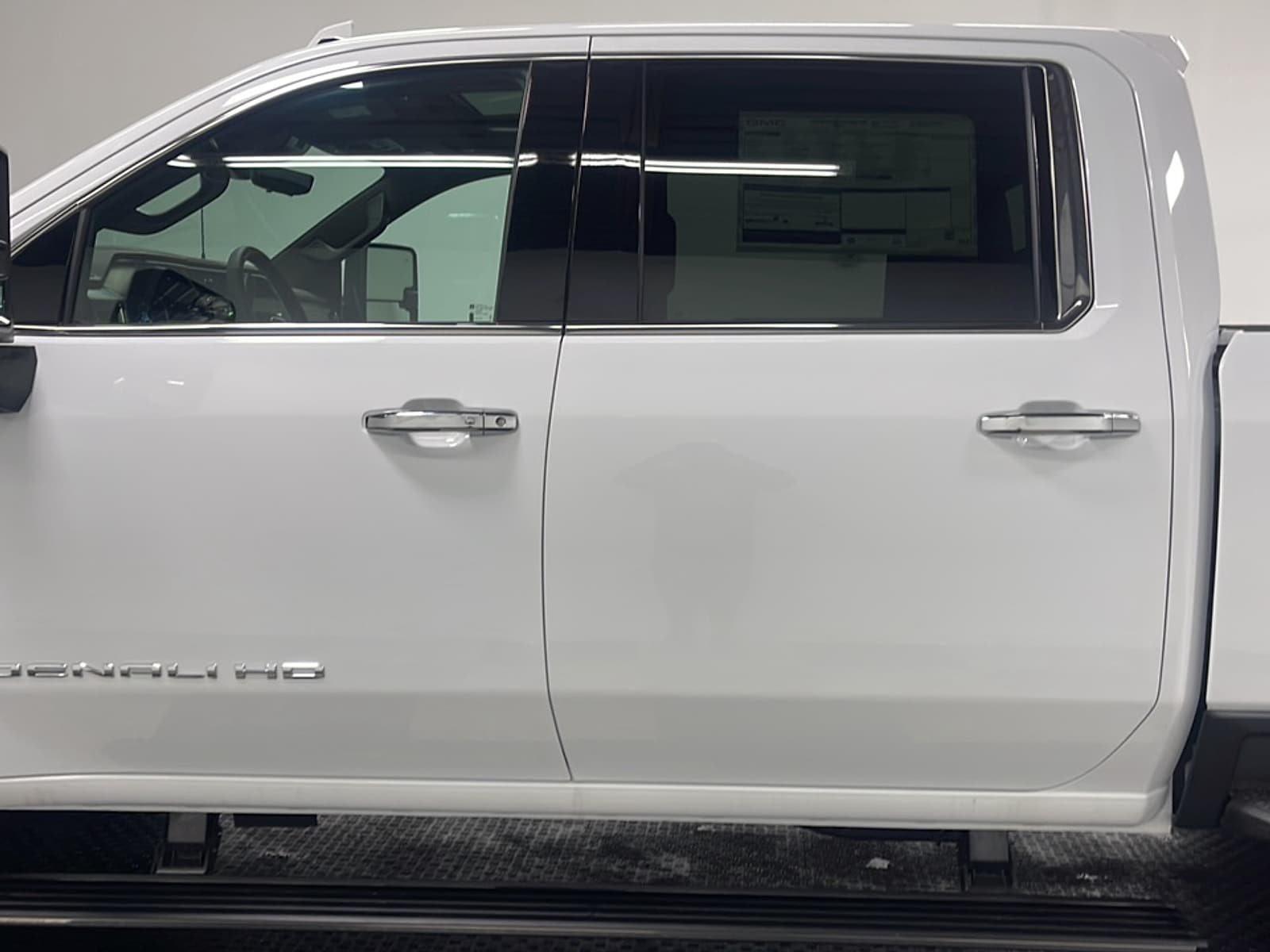 2026 GMC Sierra 2500HD Denali - Photo 15