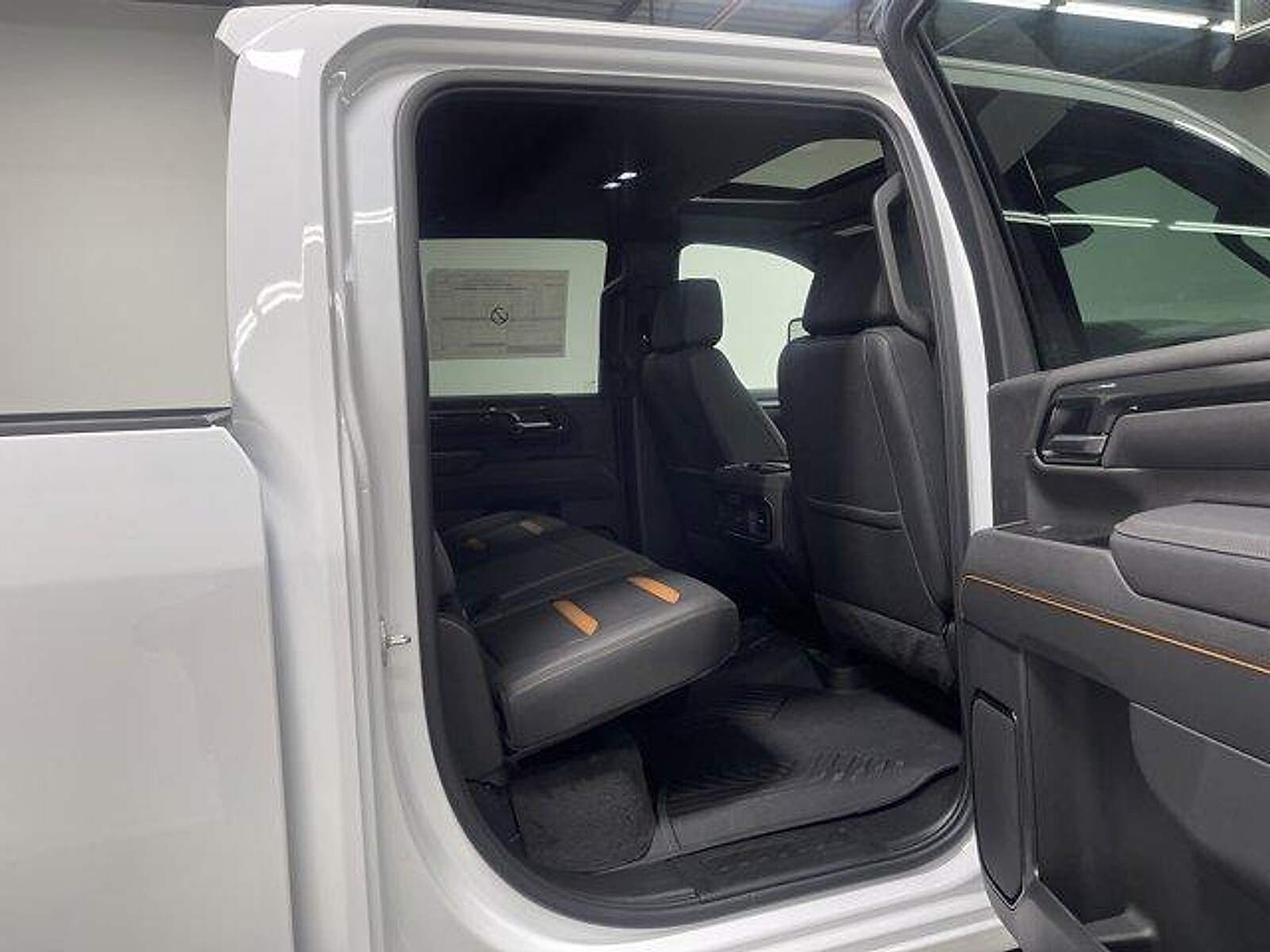 2026 GMC Sierra 2500HD AT4 - Photo 14