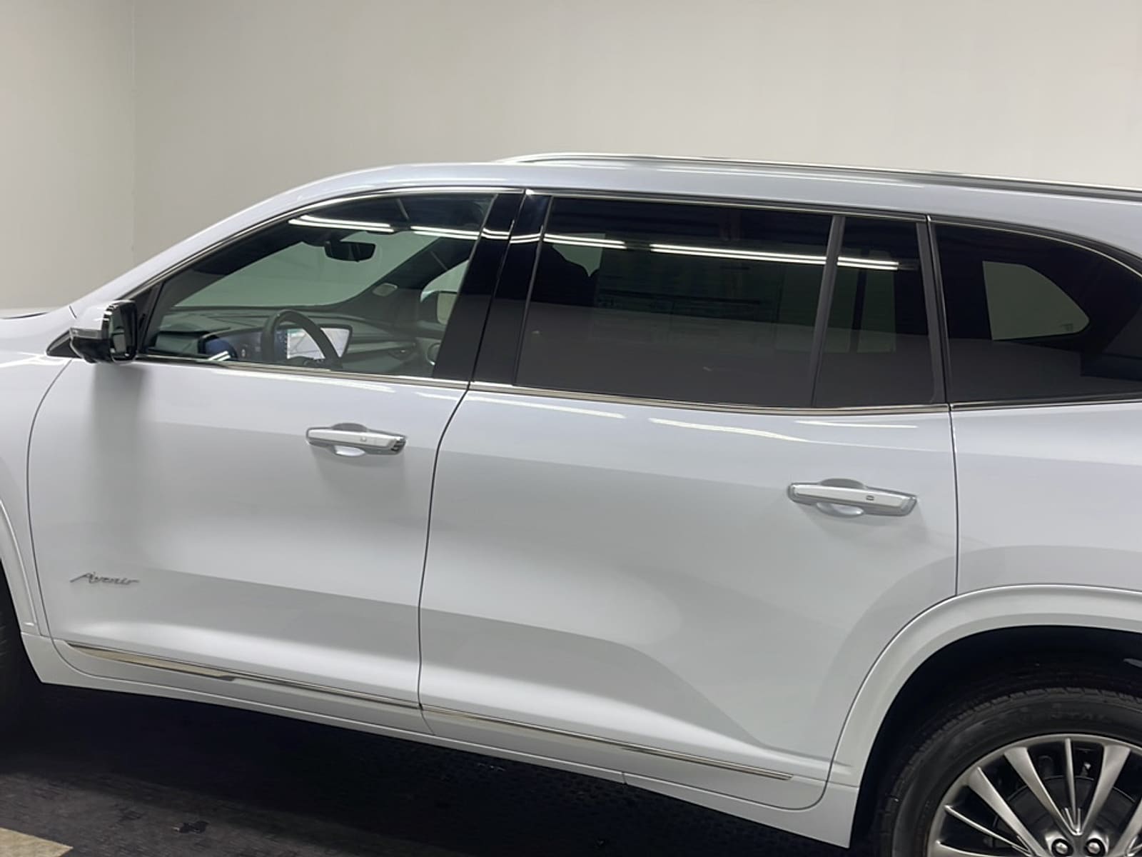 2026 Buick Enclave Avenir - Photo 15