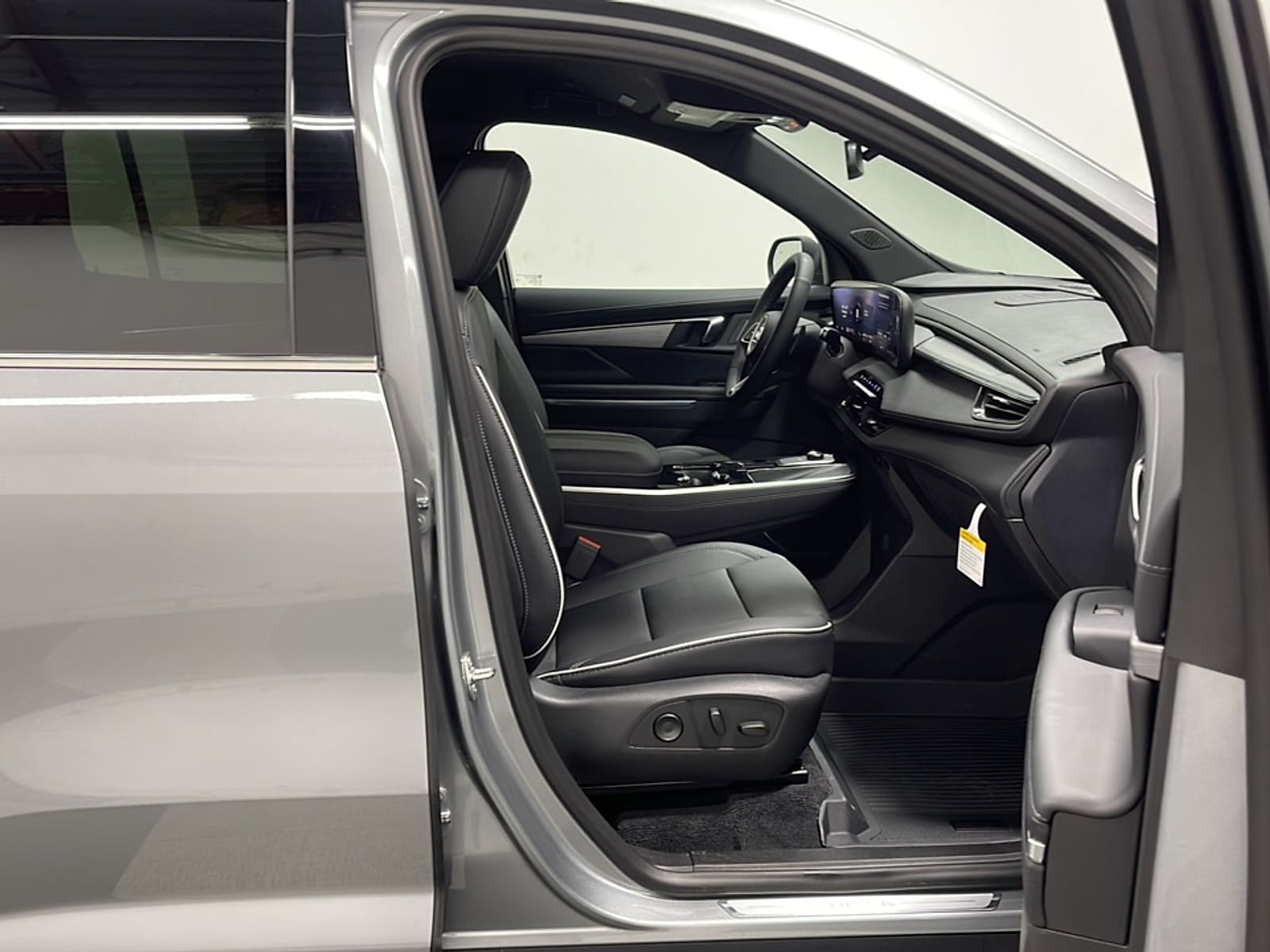 2026 Buick Enclave Preferred - Photo 22