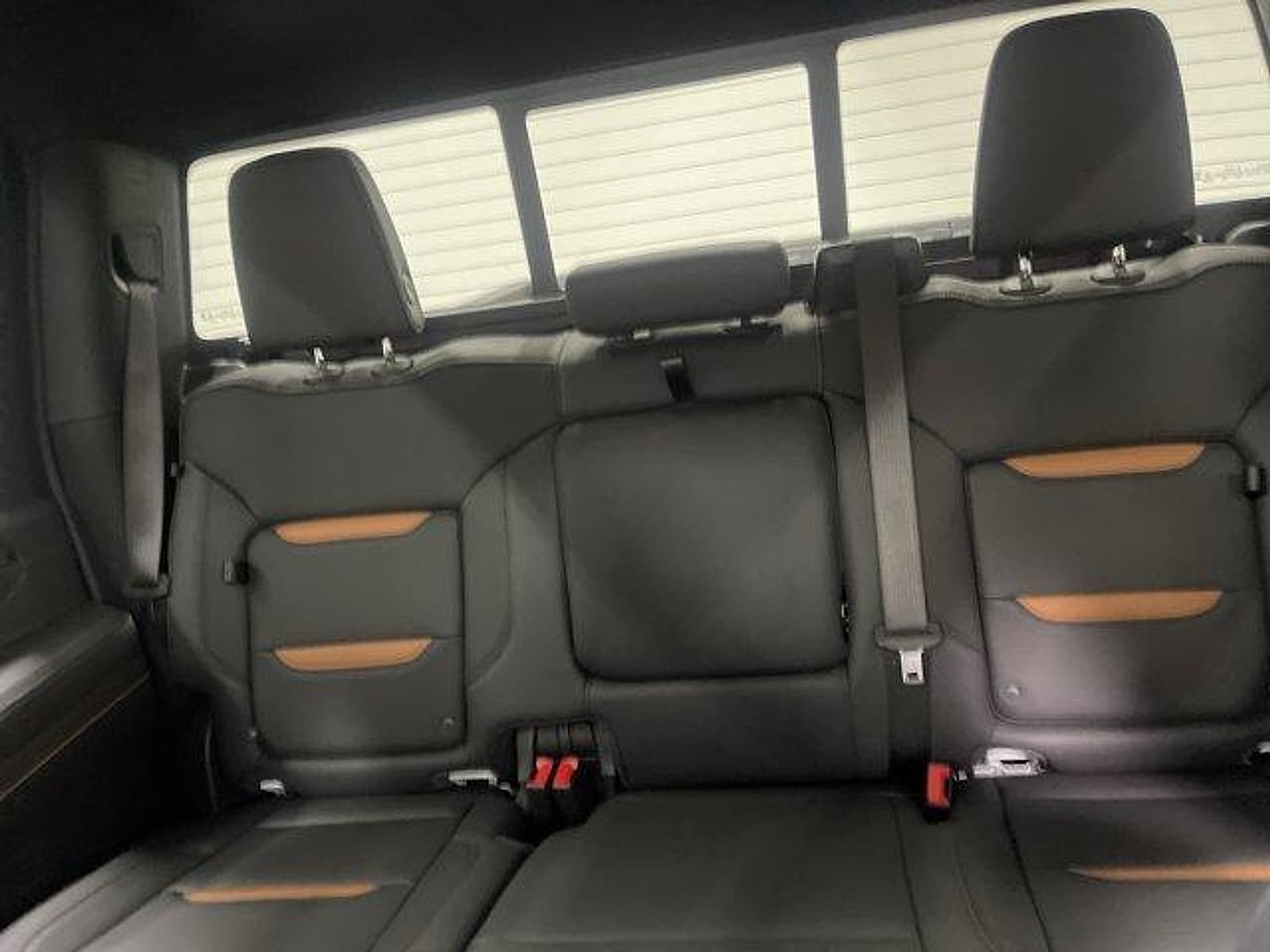 2026 GMC Sierra 2500HD AT4 - Photo 9