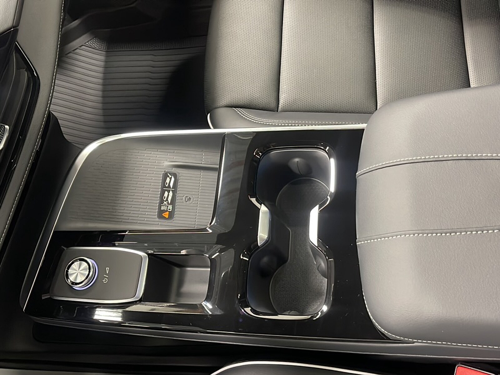 2027 Buick Enclave Avenir - Photo 12