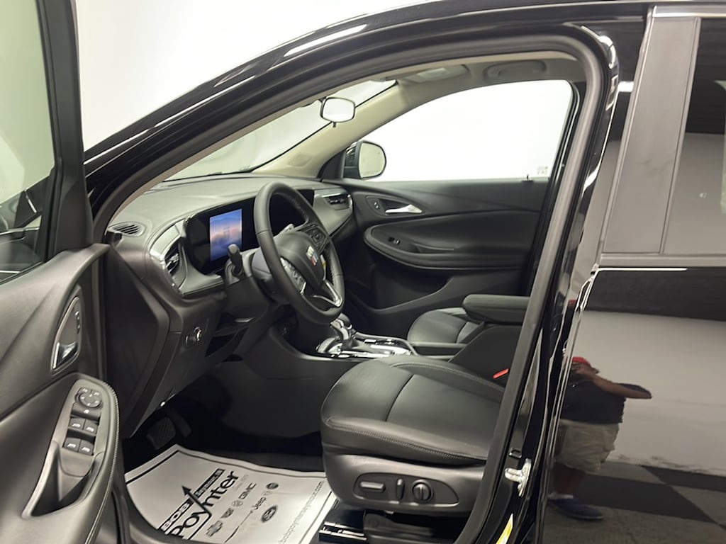 New 2026 Buick Encore GX Preferred SUV