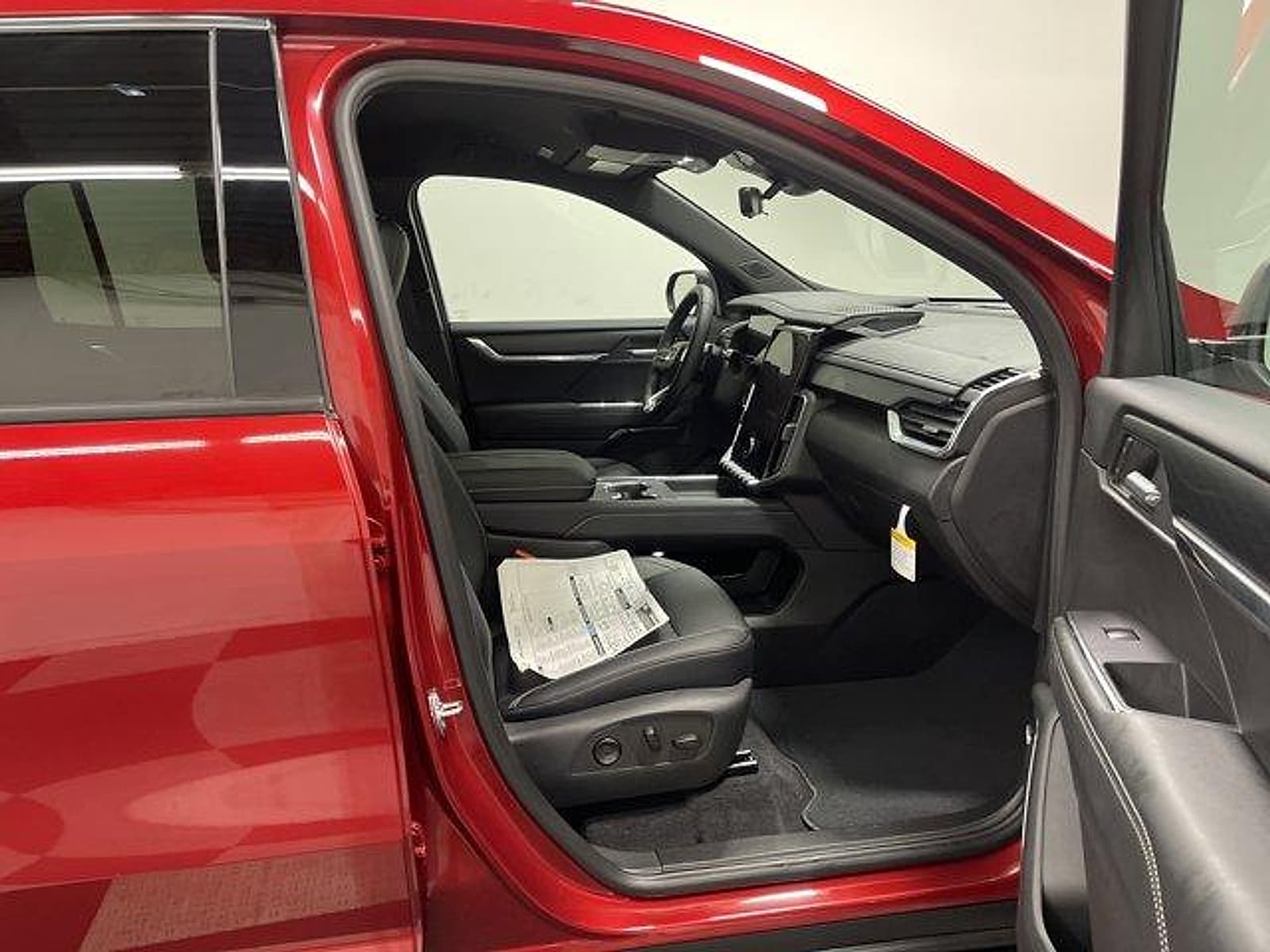 2026 GMC Acadia Elevation - Photo 19