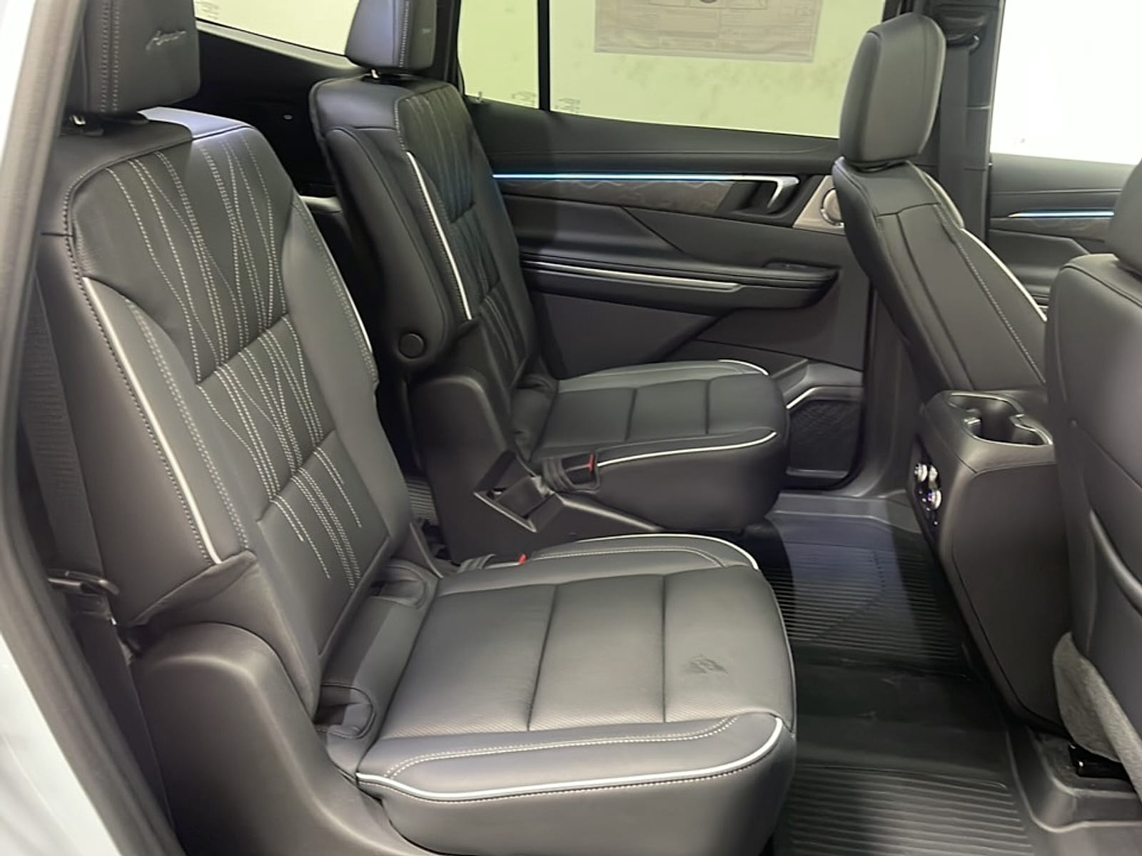 2027 Buick Enclave Avenir - Photo 21