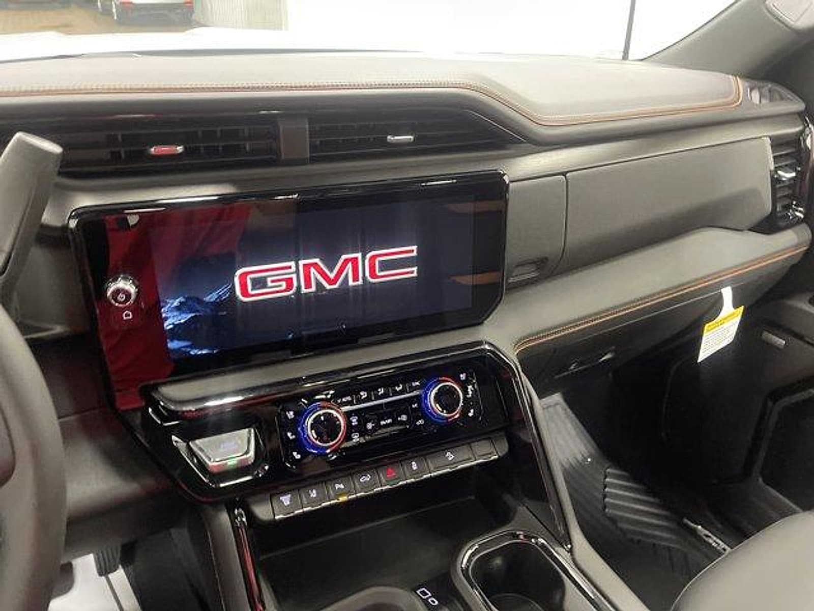 2026 GMC Sierra 2500HD AT4 - Photo 21