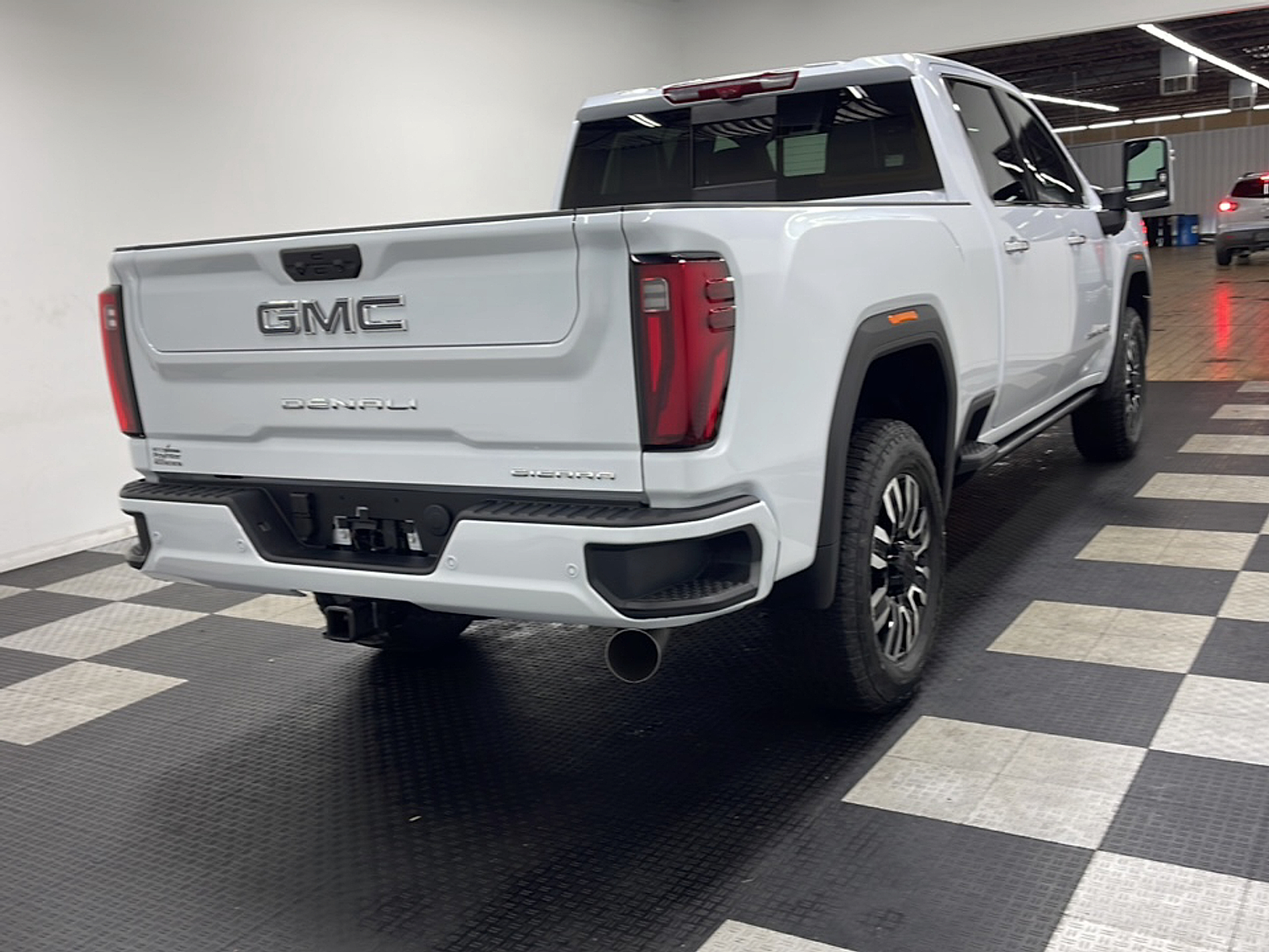 2026 GMC Sierra 2500HD Denali Ultimate - Photo 19