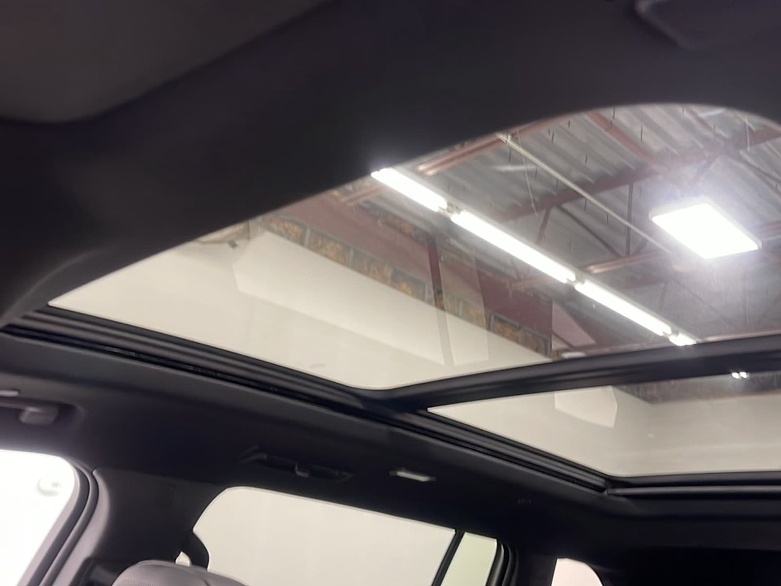 2026 Buick Enclave Avenir - Photo 13