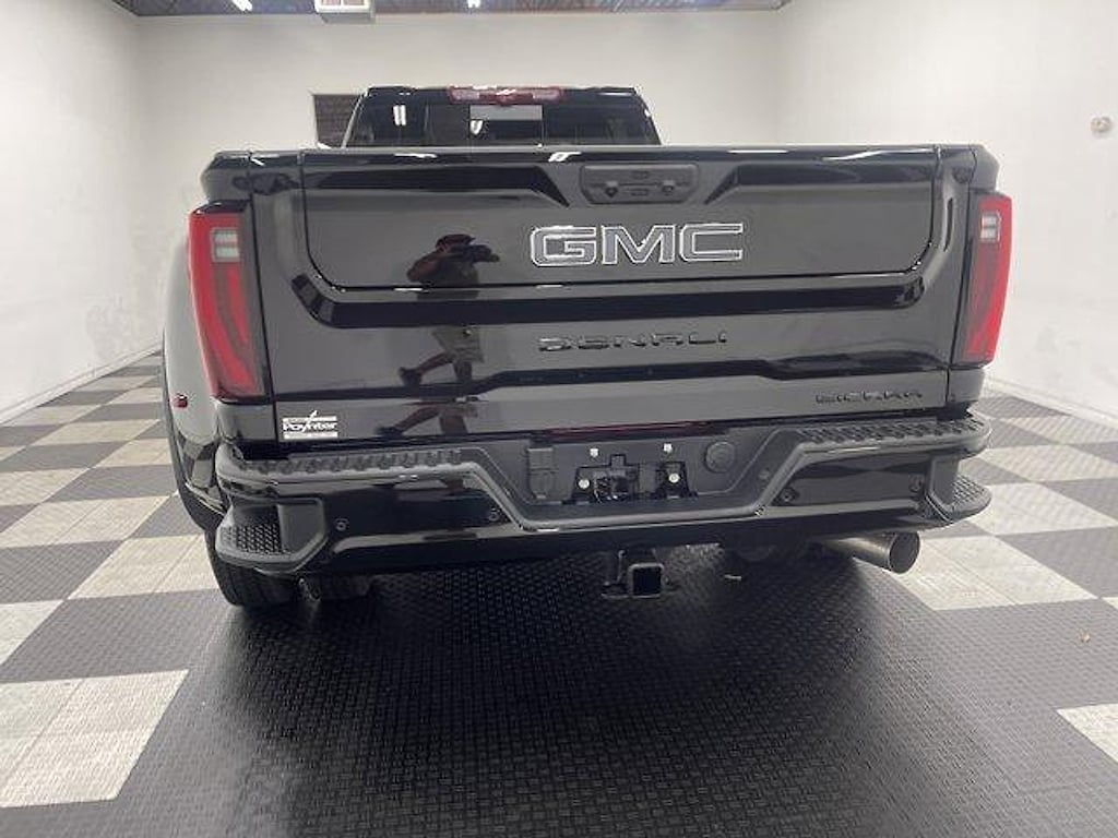 New 2026 GMC Sierra 3500 HD Denali Ultimate DRW Truck