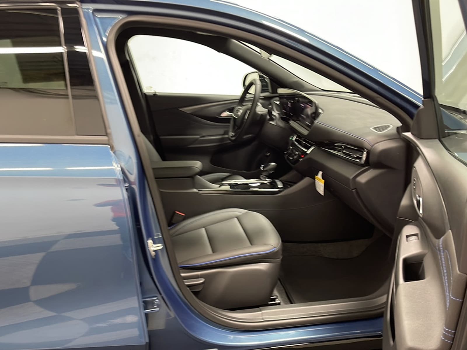 2026 Buick Envista Sport Touring - Photo 22