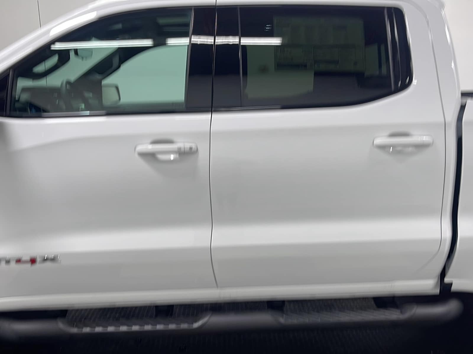 2026 GMC Sierra 1500 AT4X - Photo 15
