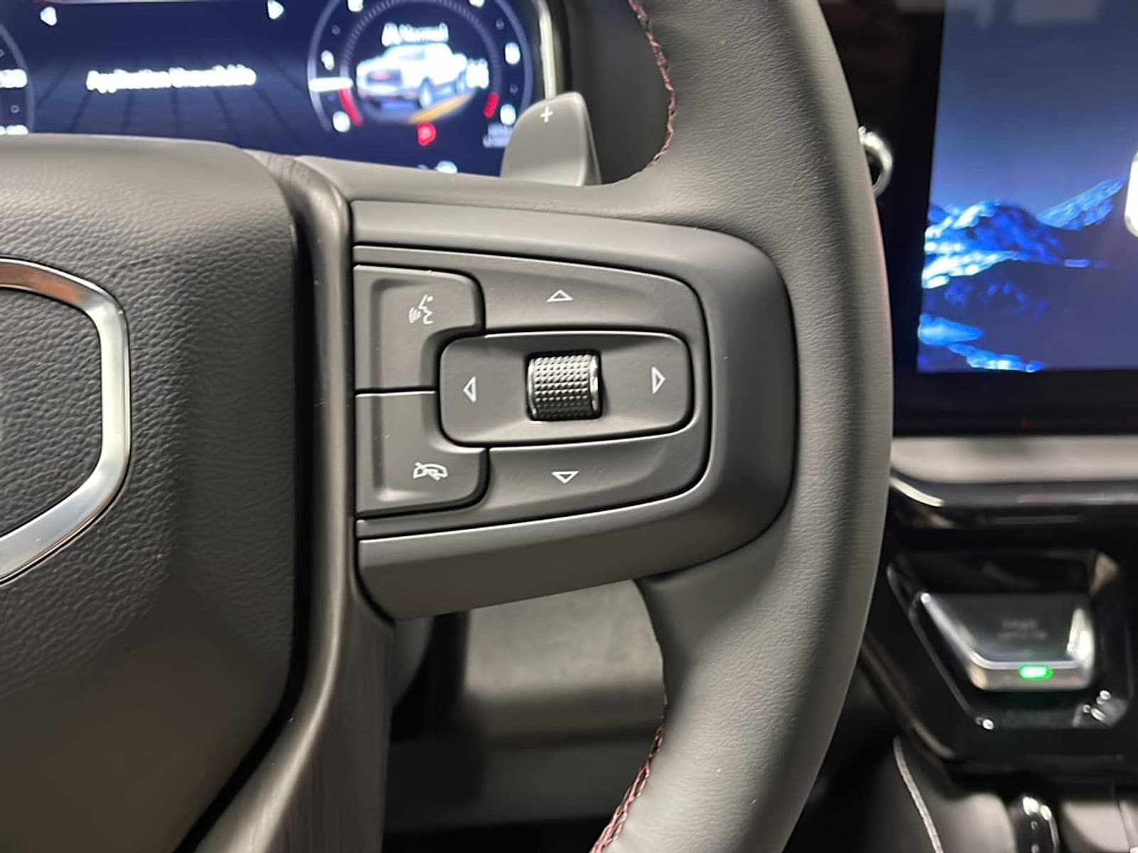 2026 GMC Sierra 1500 AT4X - Photo 7