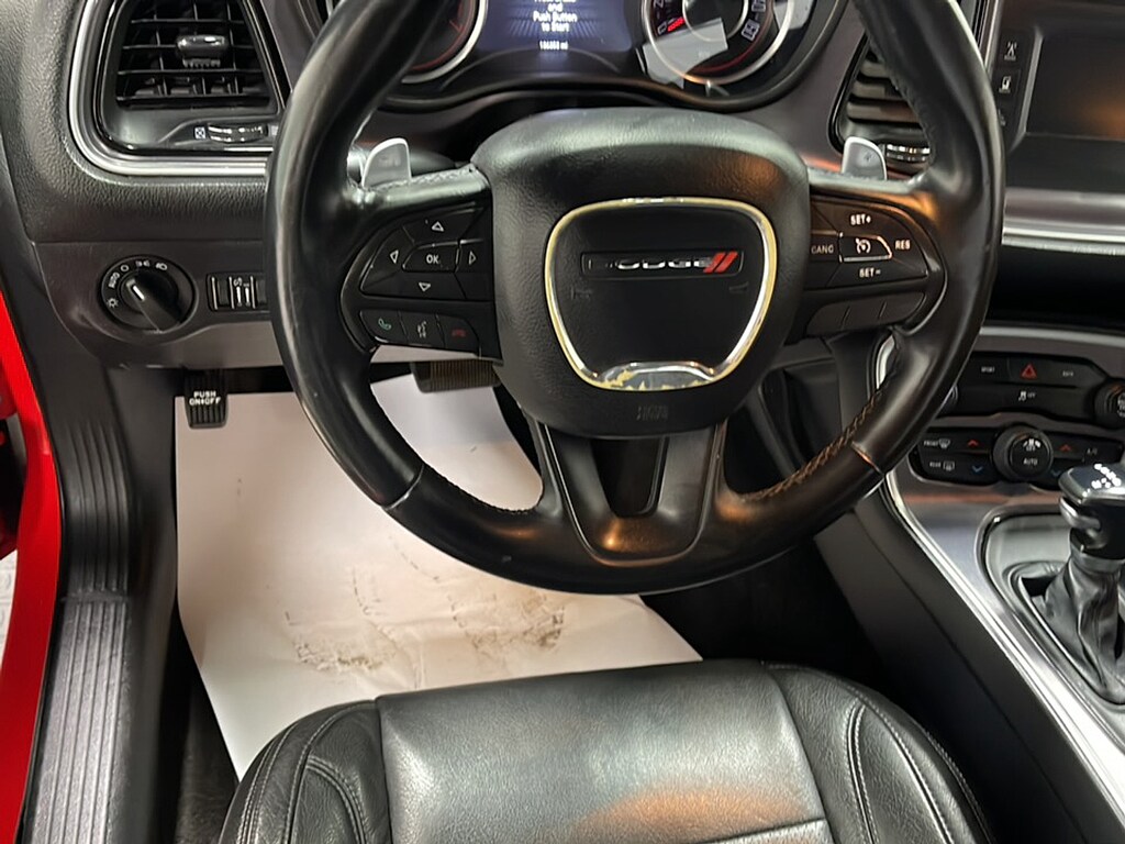 Used 2015 Dodge Challenger SXT
