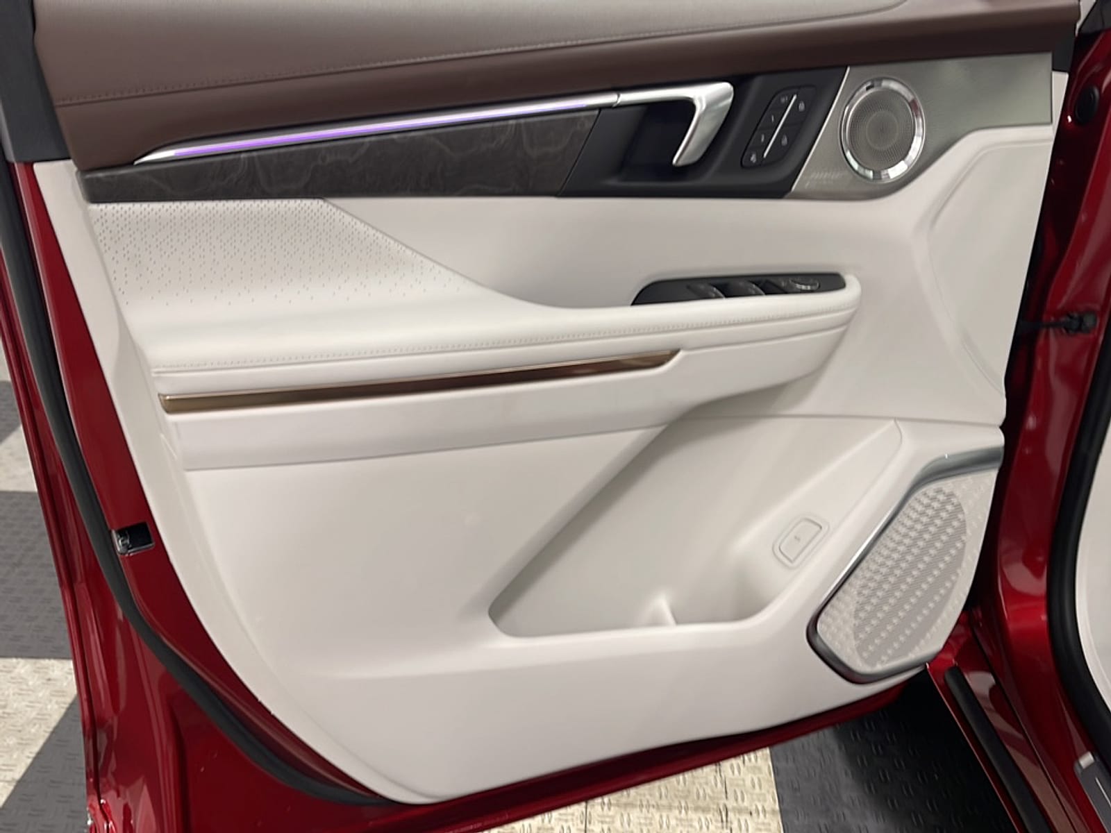 2026 Buick Enclave Avenir - Photo 14