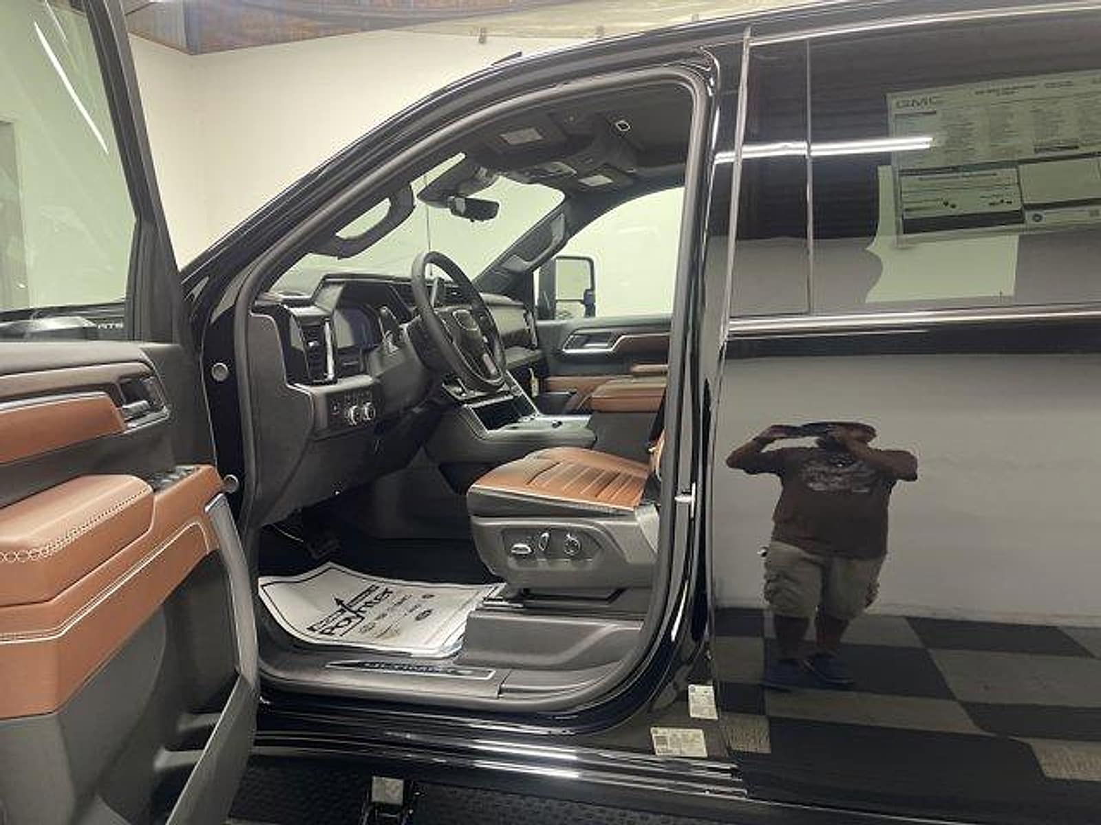 2026 GMC Sierra 3500HD Denali Ultimate - Photo 7