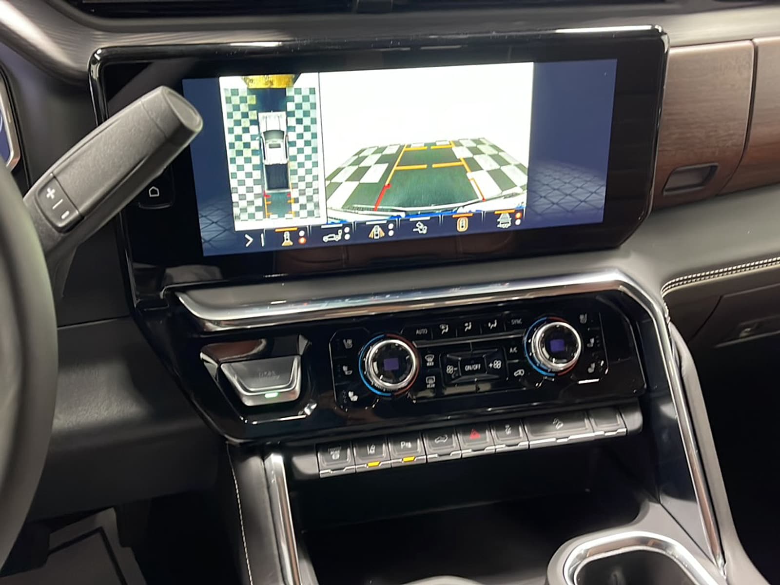 2026 GMC Sierra 2500HD Denali Ultimate - Photo 10